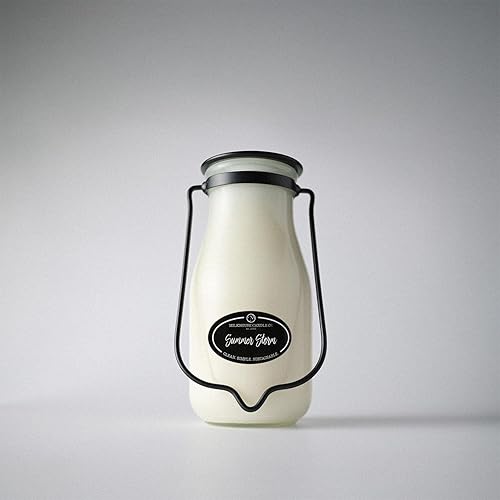 Vista 7 de Milkhouse Candle Company, Colección Creamery Glow - Vela perfumada de soja: Vela de botella de leche, Tormenta de verano 14 oz