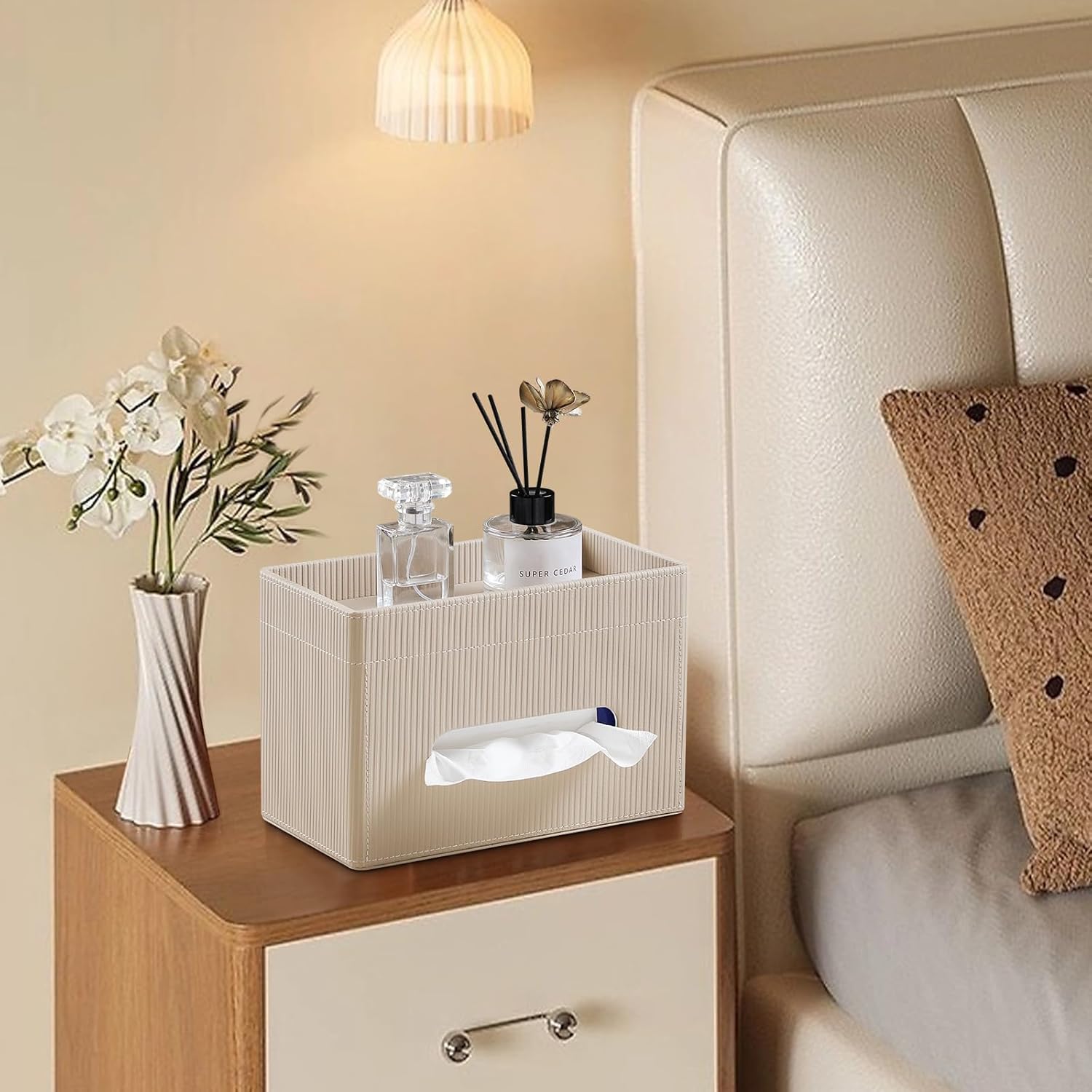 Tissue Box Cover Rectangle with Storage Tray, PU Leather Tissue Holder for Bathroom Vanity Countertop Night Stands Bedroom Office Desk, Stylish Rectangular Tissue Box Holder (Beige)