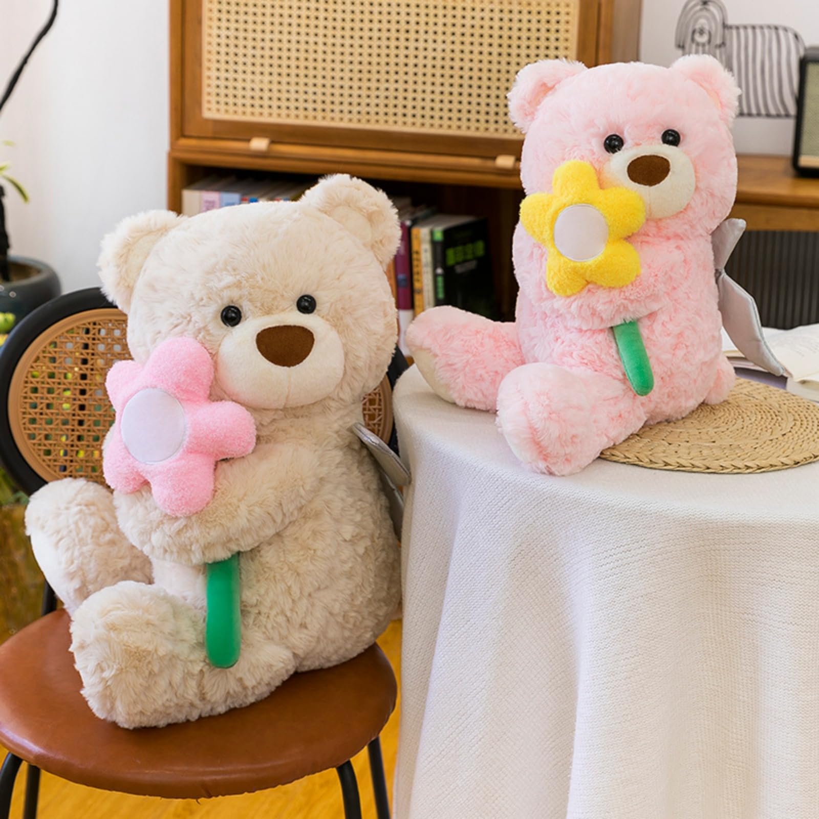 Niedliches Teddybär Plüschtier mit Blume und Flügeln, Kuscheltier Bär, WeichesTeddybären Stofftier Geschenk für Kinder & Erwachsene (60cm,mi)