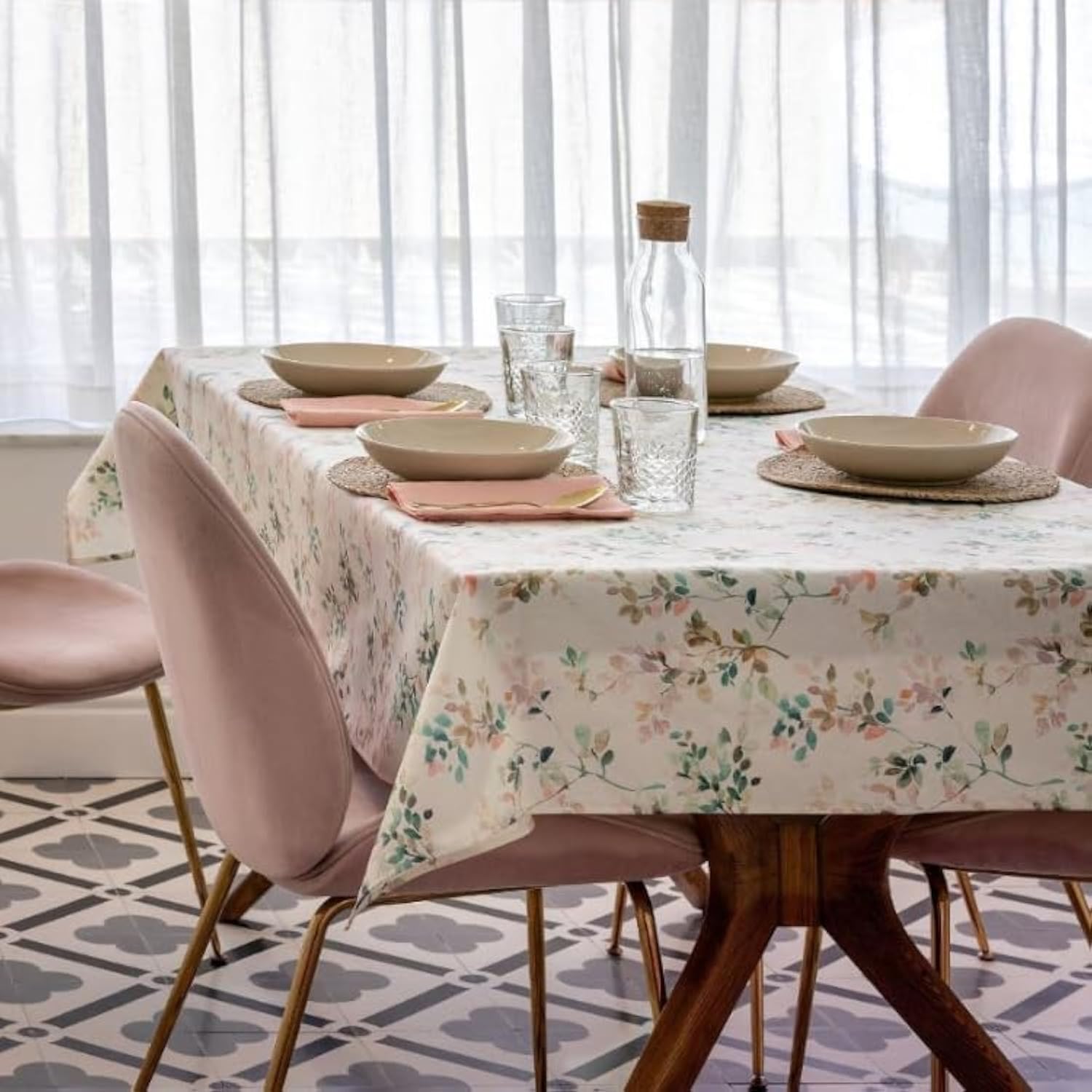 BELUM 0120-247 Stain-Resistant Tablecloth 155 x 155 cm Extra-Soft Touch Multi-Coloured