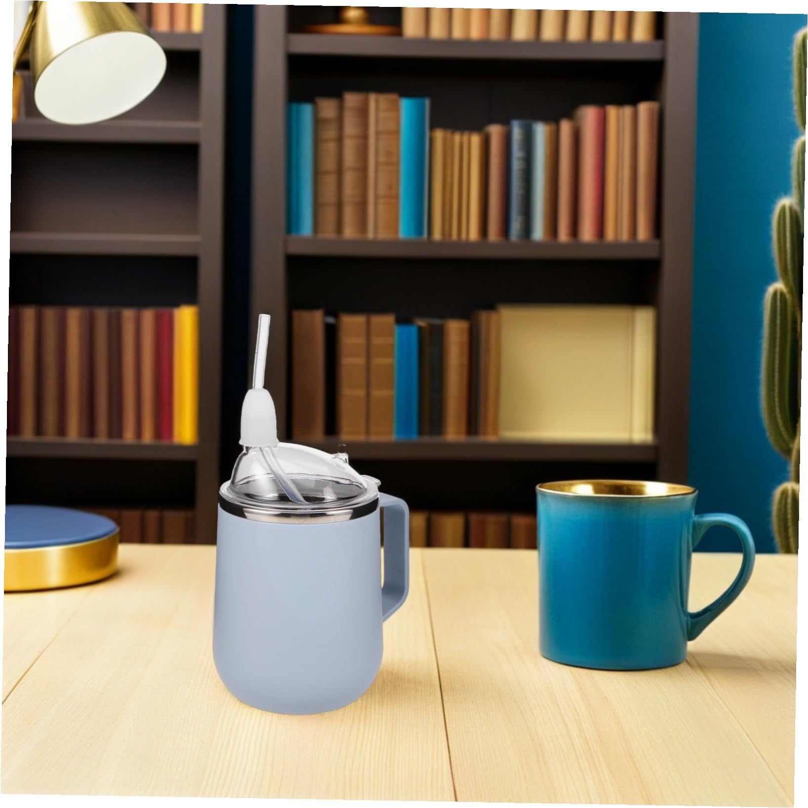 Mikinona Edelstahl Pflege Trinkbecher mit Strohhalm und Ergonomischem Griff Auslaufsicher Dysphagie Becher für Senioren und Bettlägerige Pflegeflasche