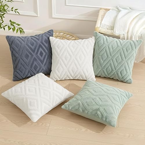 Miniatura 5 de Pallene Juego de 2 fundas de almohada navideñas de color blanco crema de 12 x 20 pulgadas, fundas decorativas de piel sintética suave para cojín