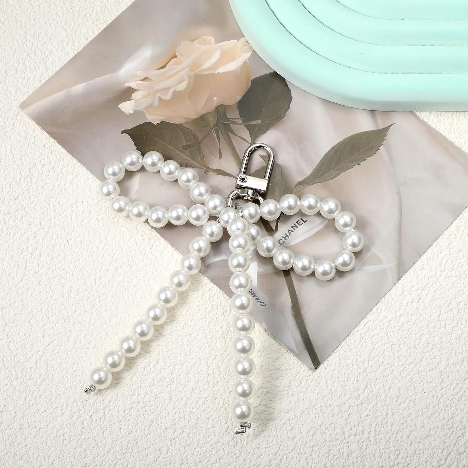 Mabor Heart Pearl Bow Keychain Y2k Bowknot Keyring Sweet Bag Car Keys Charms Accessories for Car Keys Bow Keychain Accessories Women