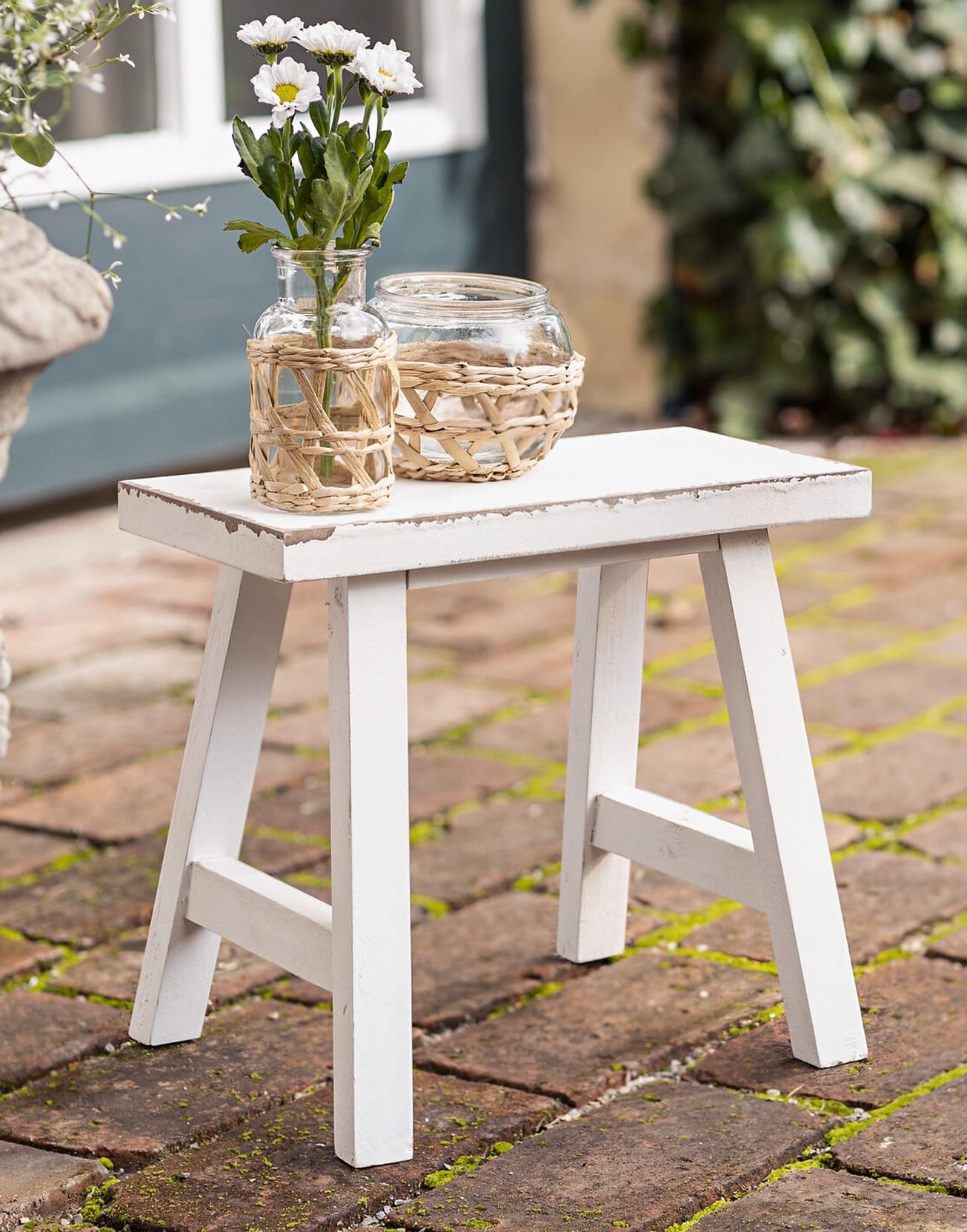 Dekoleidenschaft Hocker aus Massivholz, Creme, im Shabby Look, Kinderhocker, Blumenhocker, Fußhocker, Sitzhocker, Schminktisch-Stuhl, Pflanzenhocker, Dekohocker