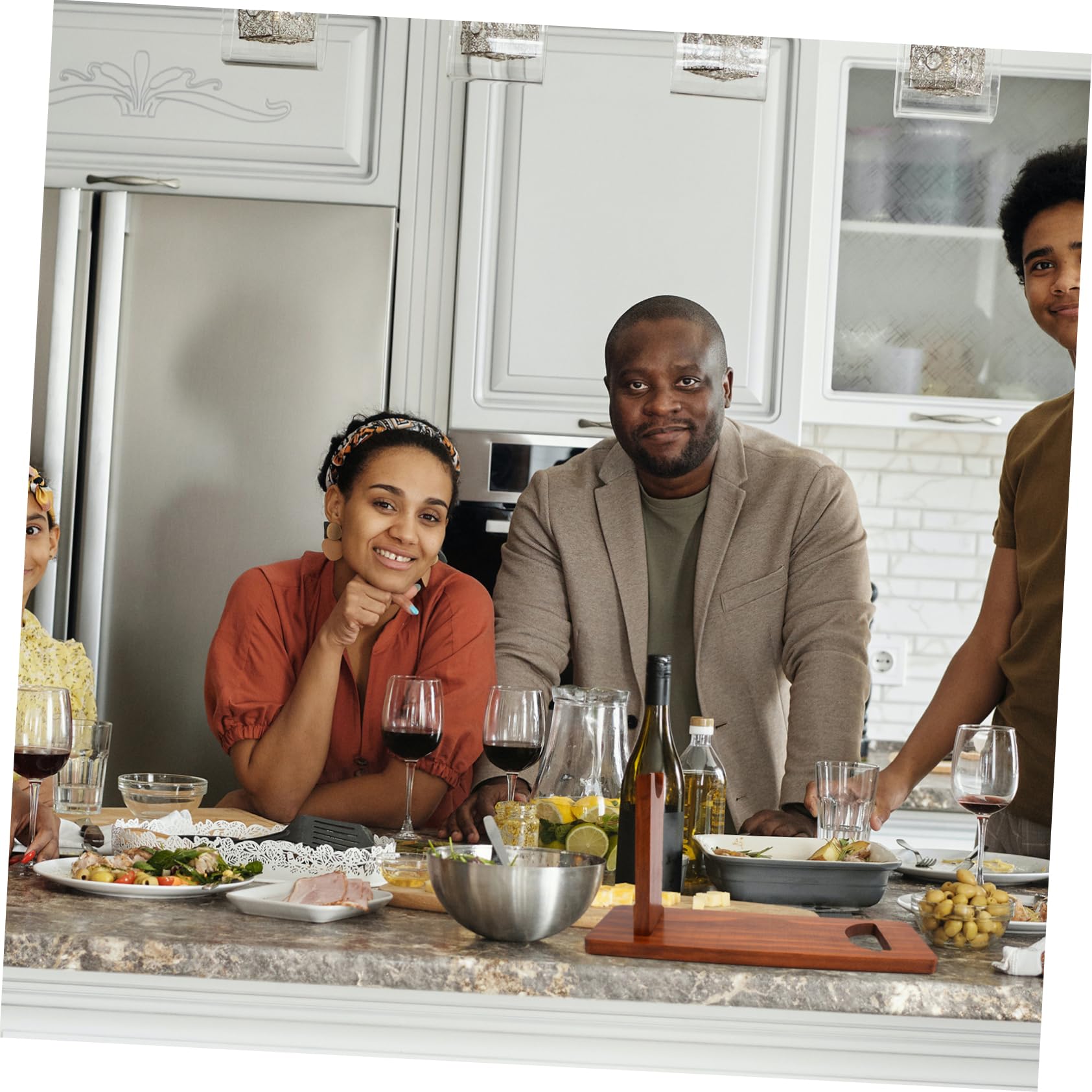 GIFTS PLAZA (D) Wine Bottle Holder, Rabbi with Torah, Bar Counter Decoration