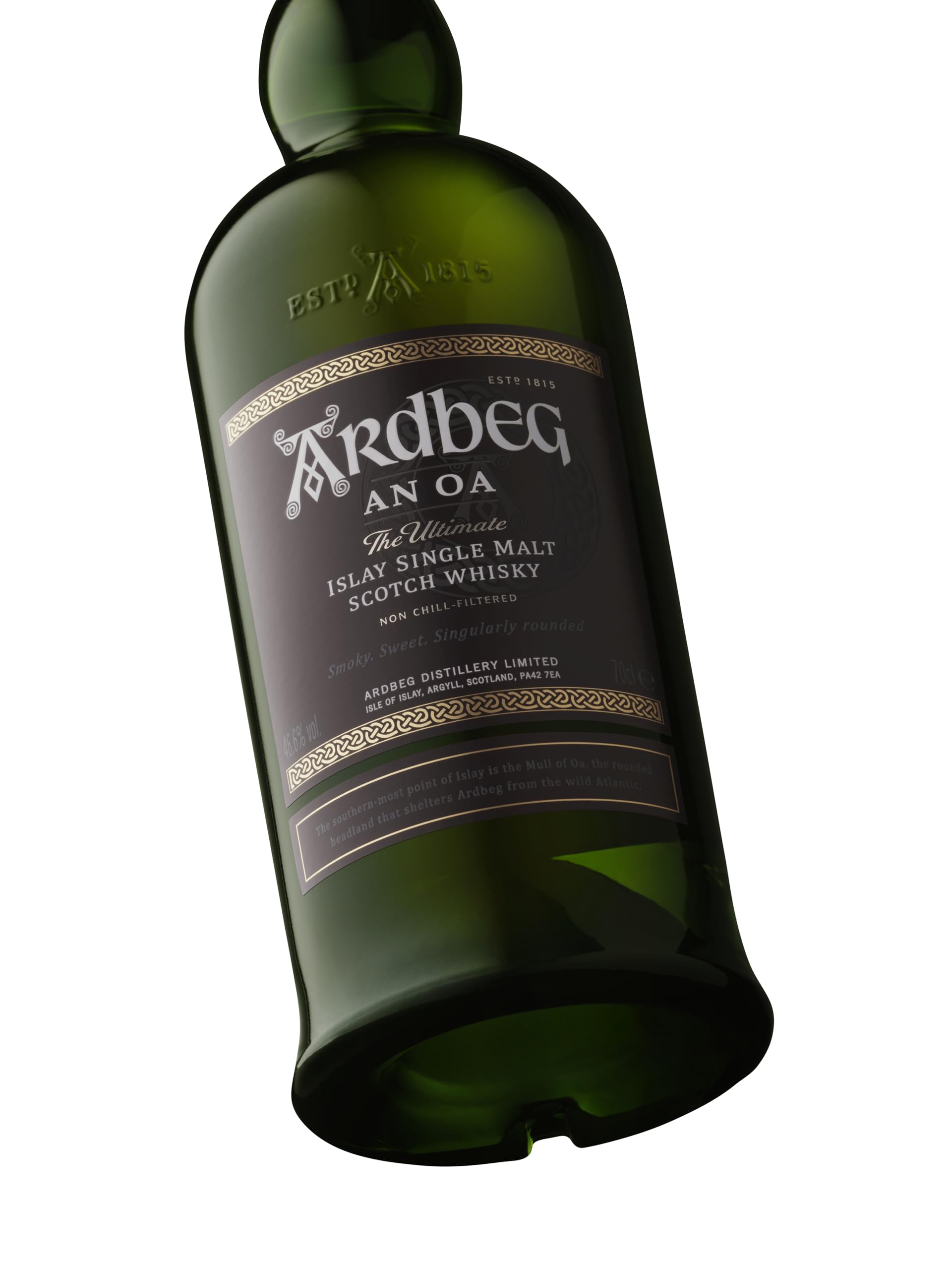 Ardbeg An Oa Whisky Single Malt 70cl 46,6% étui | Whisky single malt 46,6%. Vieilli dans différents fûts. Profil intense et fumé.