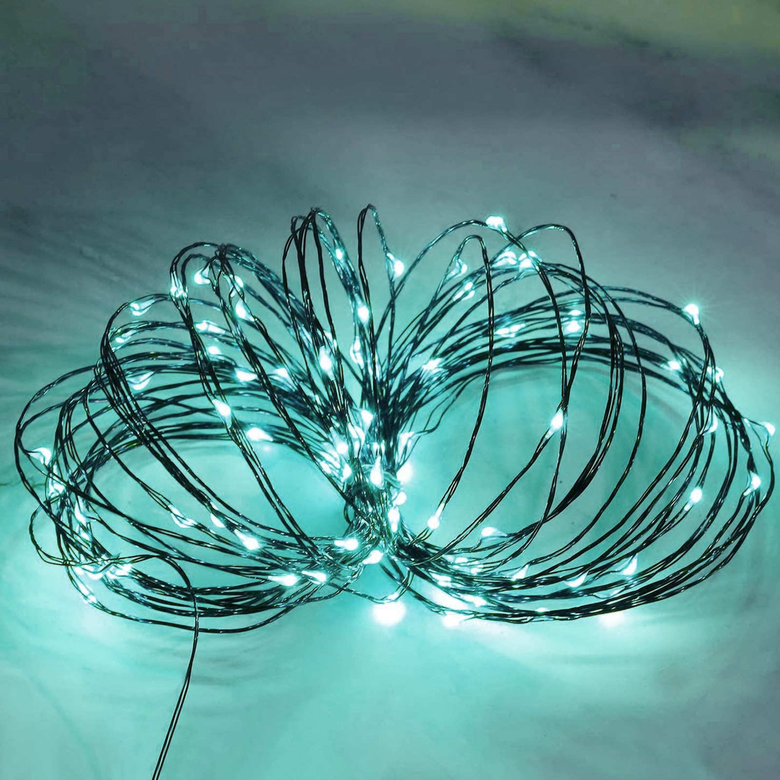 Remagr Lot de 2 guirlandes lumineuses de Noël à piles avec fil vert étanche avec télécommande, 8 modes pour sapin de Noël, terrasse, jardin, jardin, maison, intérieur et extérieur (61 m, blanc froid)