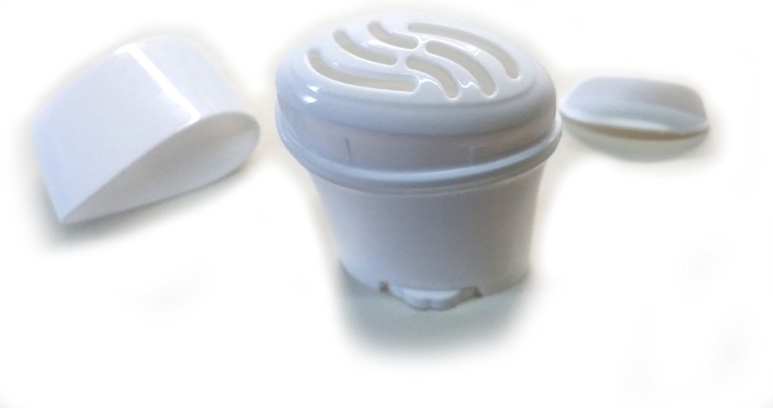 DIY Deodorant Containers Empty Gel - BPA Free Plastic, Twist-up, Top-Fill, Gel squeezes up through slots in the top (6-Pack)