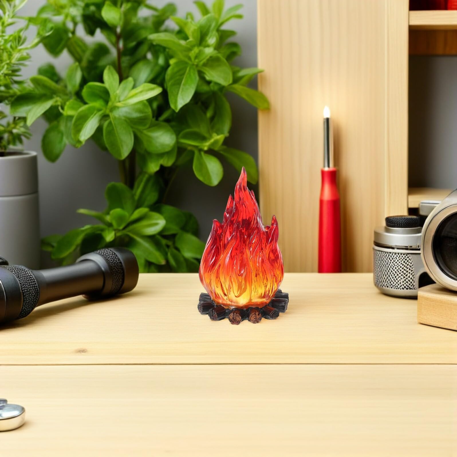 Luce Notturna a Fiamma Artificiale LED senza Fili, Lampada da Tavolo Decorativa per Feste e Campeggio, Effetto Fuoco Finto Sicuro per e Ambienti Interni