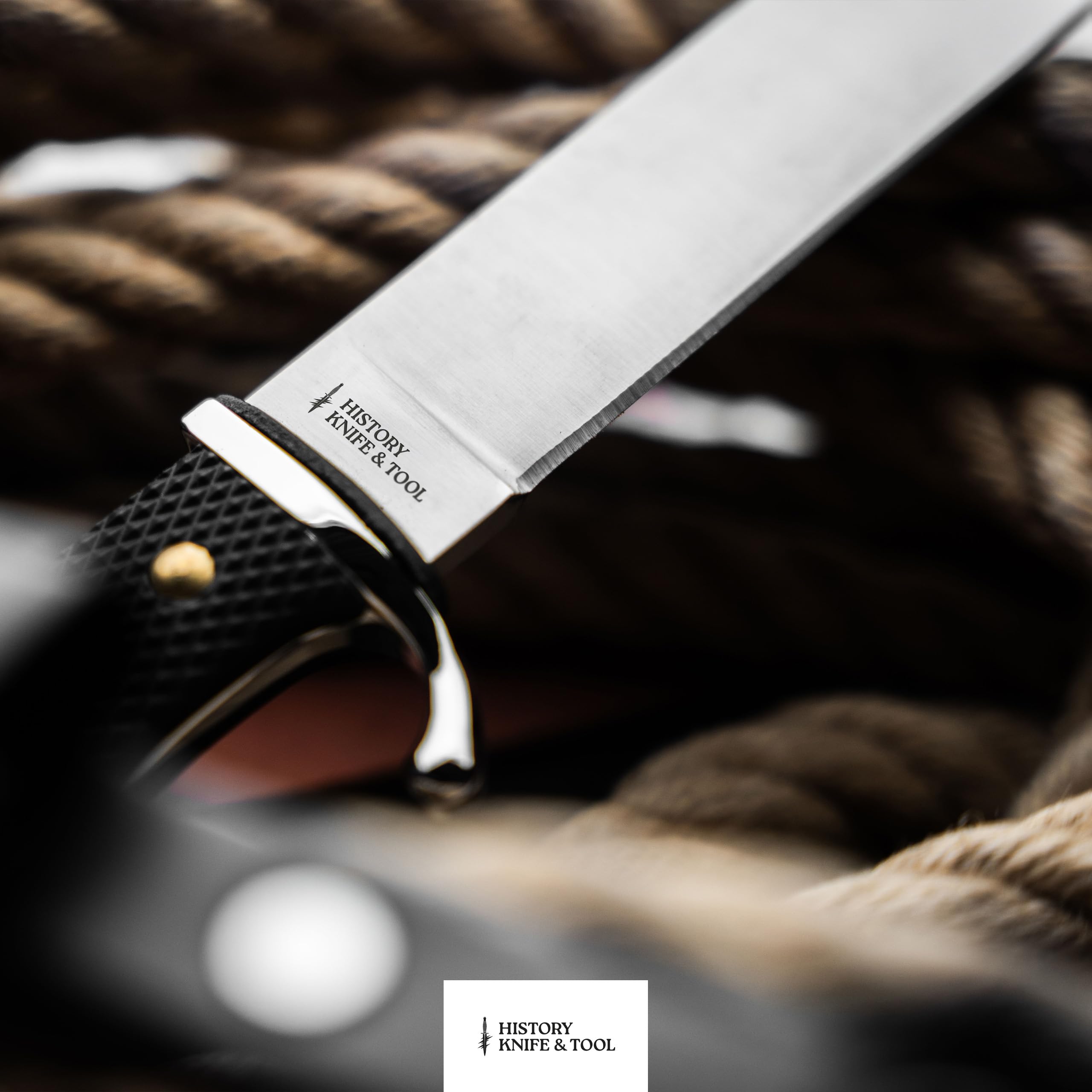 HISTORY KNIFE & TOOL® - German Scout Knife - klassisches Pfadfindermesser mit 14 cm Klinge - Fahrtenmesser traditionell mit schwarzem Griff - historisches Gürtelmesser feststehend mit Metallscheide