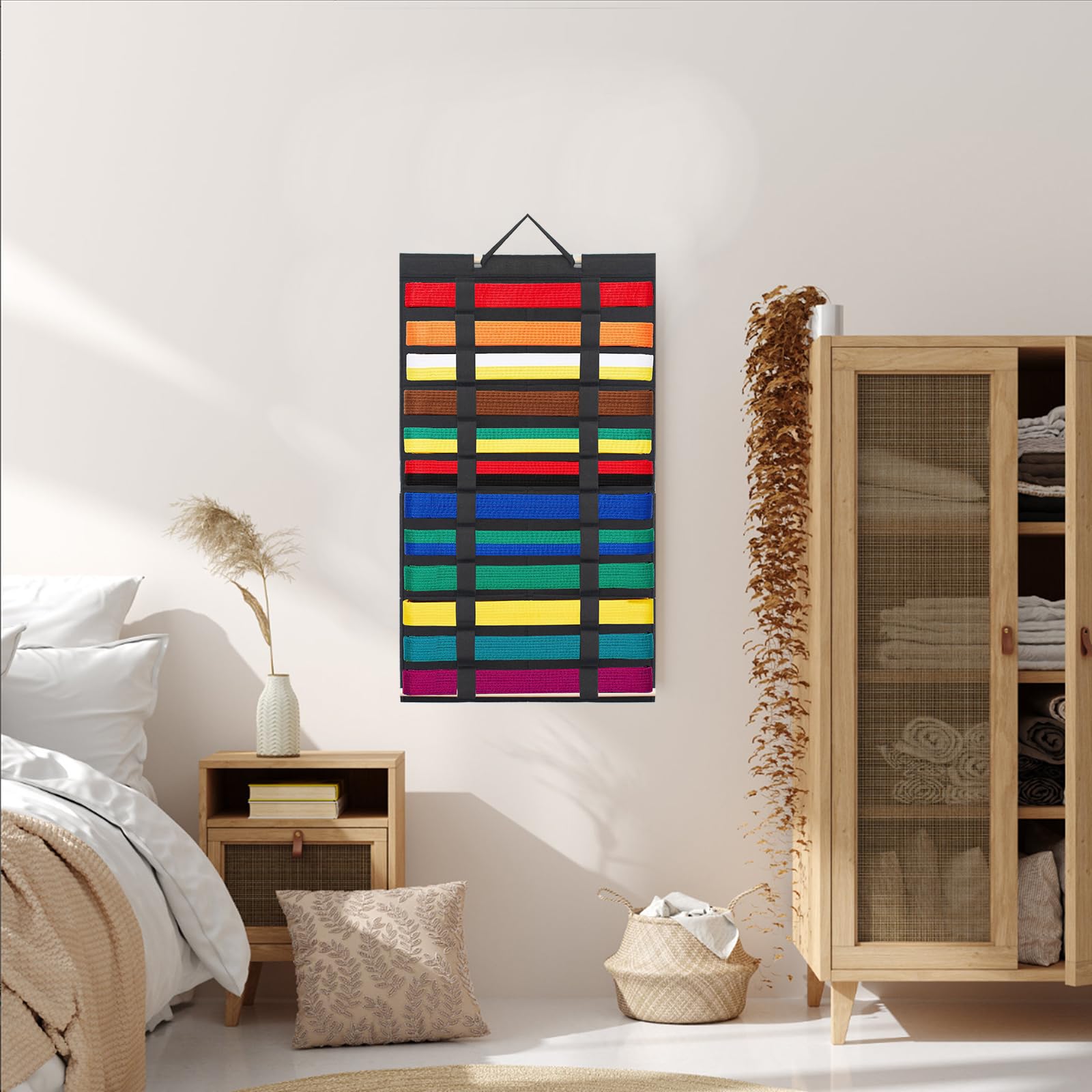 Espositore per Cintura da Karate da Appendere Contiene 12 Cinture da Karate 61,5x34,5 cm Organizer per Cinture per Arti Marziali Espositore per Cinture Taekwondo per Bambini e Adulti