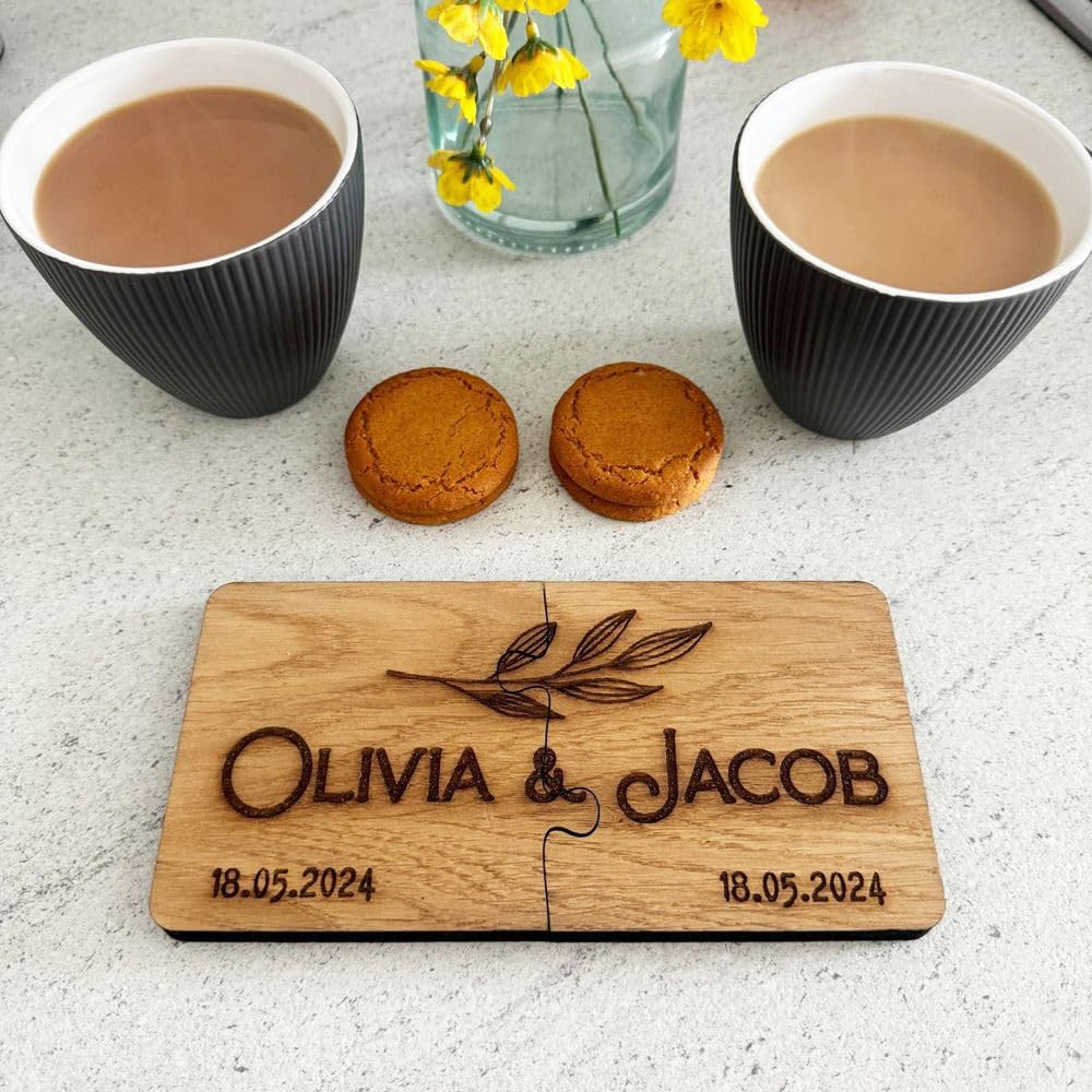 Personalised Engraved Couples Coaster Set with Names Date Leaf, Wooden Coaster, His Her Gift, Mr Mrs Gift, Anniversary Wedding Gift