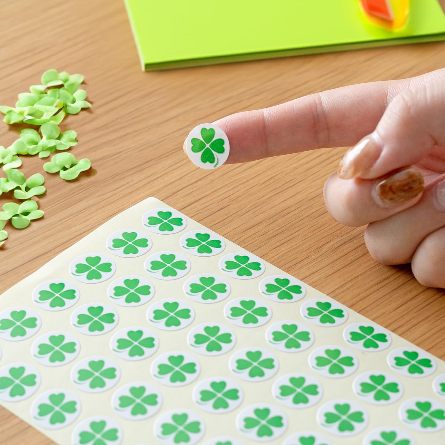 eas. Flower様 Amazon.com: Okina AZPS1154 Flower Stickers, Clover PS1154 (48