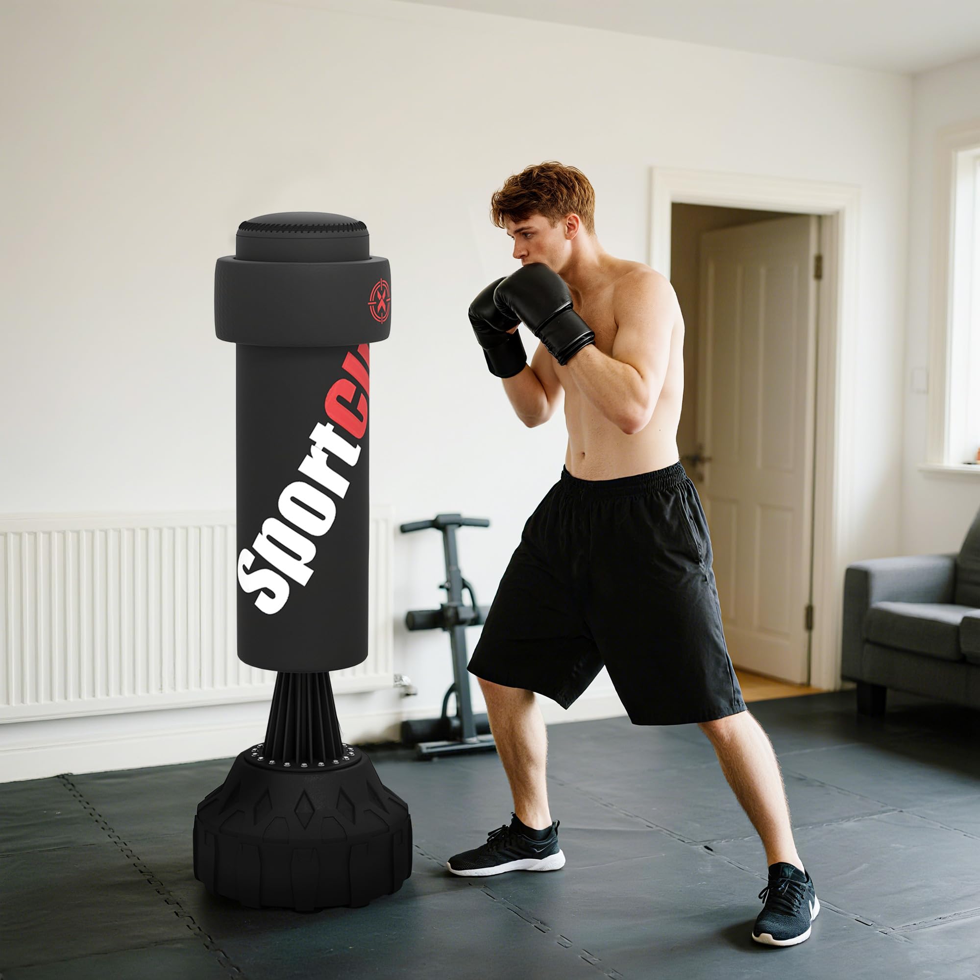SPORTNOW Sacco da Boxe da Terra con Bersaglio, Sacco da Boxe Autoportante Professionale con Base Riempibile e Ventose, Nero