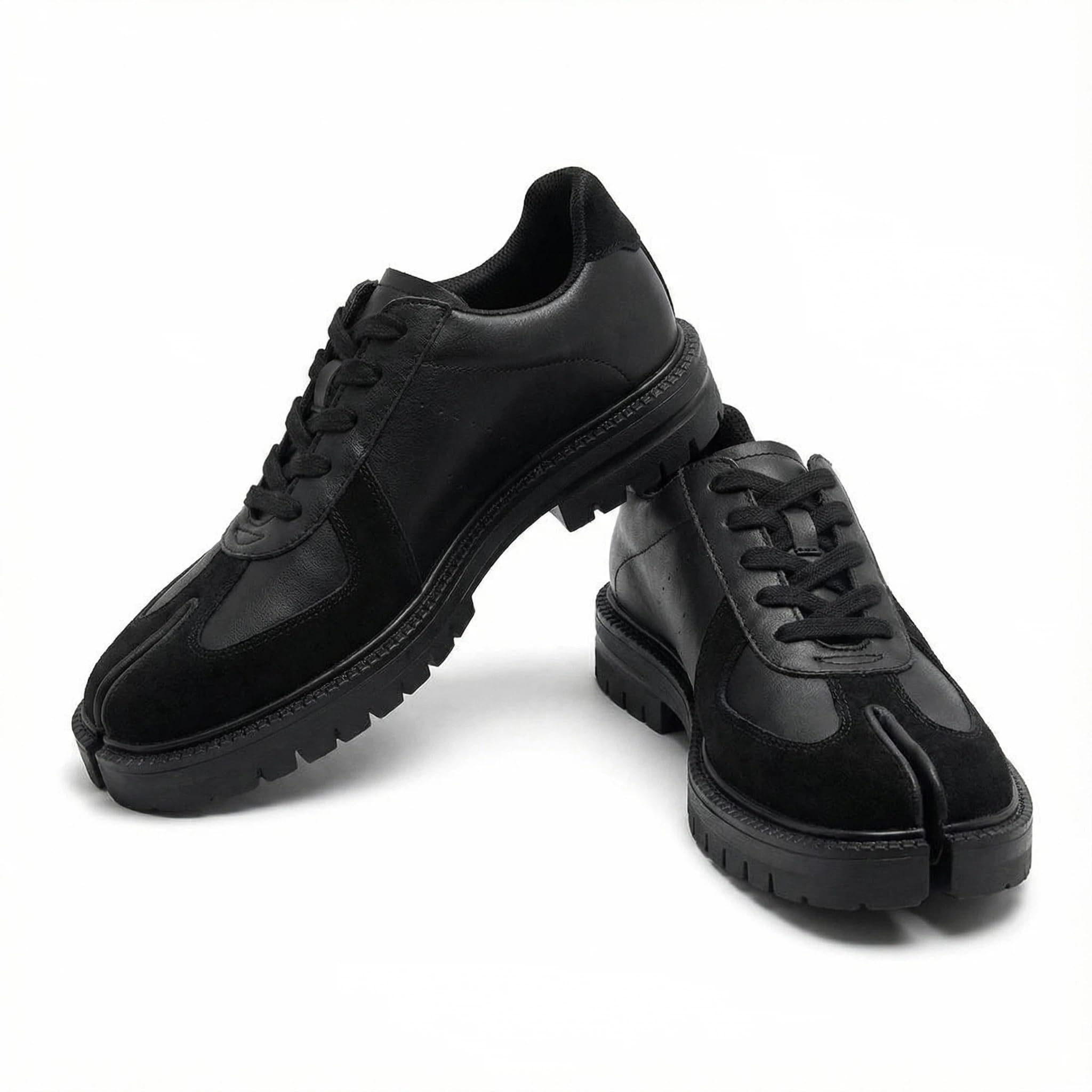 Tabi Sneakers for Women Men Split Toe Army Trainer Mesh Shoes Lightweight Breathable Comfortable Retro Sport Style Daily Wear Flats