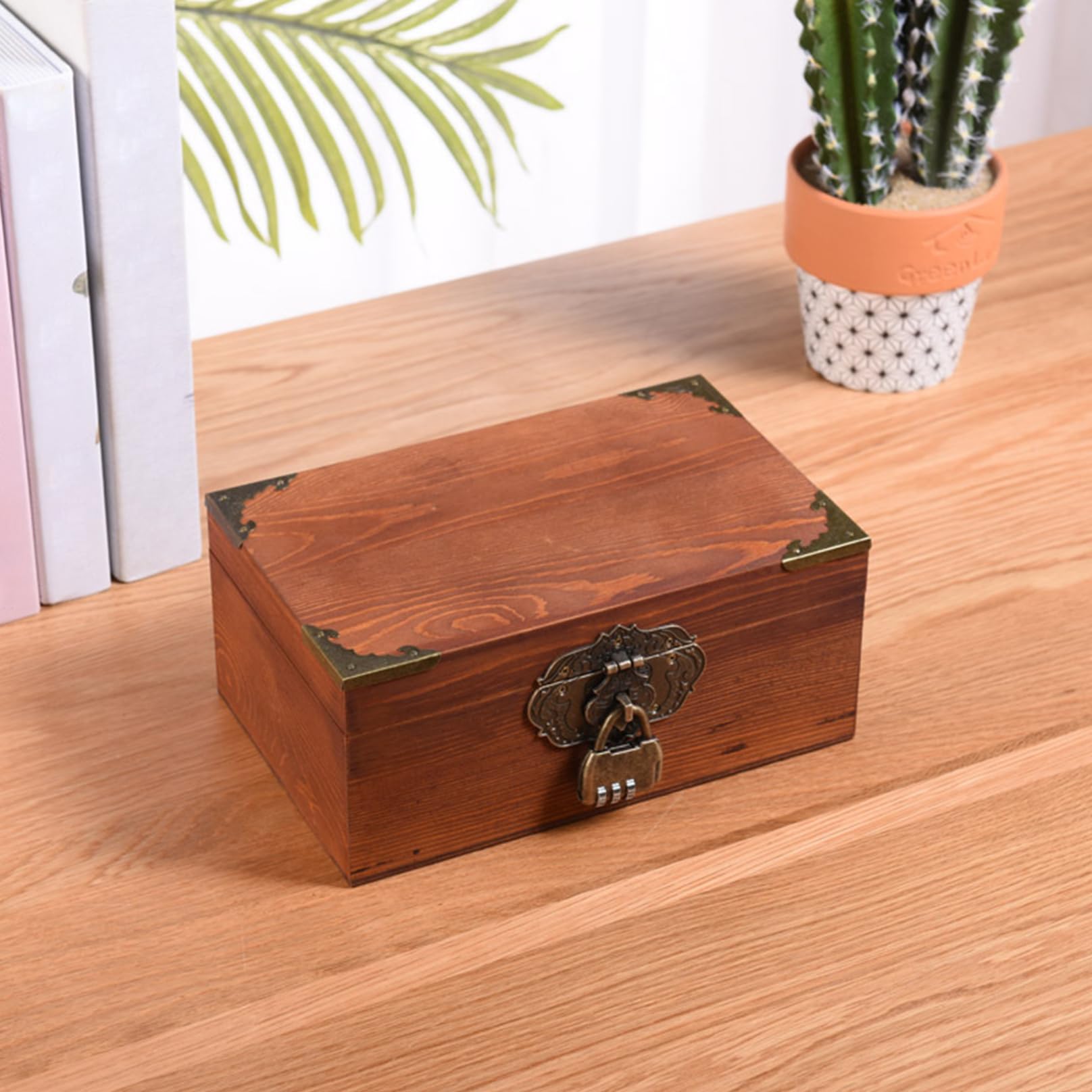 Boîte en bois avec serrure petite boîte en bois avec serrure et couvercle à charnière style vintage 15 x 10 x 8 cm de rangement en pour bijoux objets de collection trésors