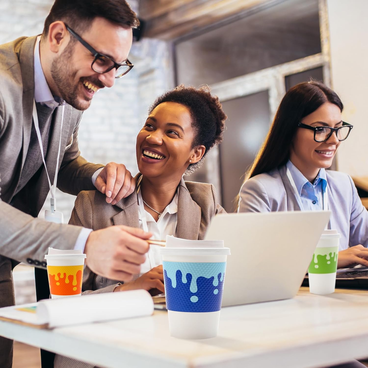 Tamone 100 PACK 12OZ Disposable Coffee Cups with Lids and Sleeves, 12OZ Paper Cups 5 Color To Go Coffee Cups with Lids Leak Proof, White Paper Cups for Cold/Hot Beverage Chocolate Cocoa for Home - Image 8