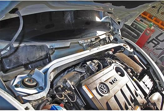 Front Strut Bar Tower Brace 2 Points For Volks wagen Pas sat B6 B7 / Beetle A5 CABRIOLET 1.4T 2WD
