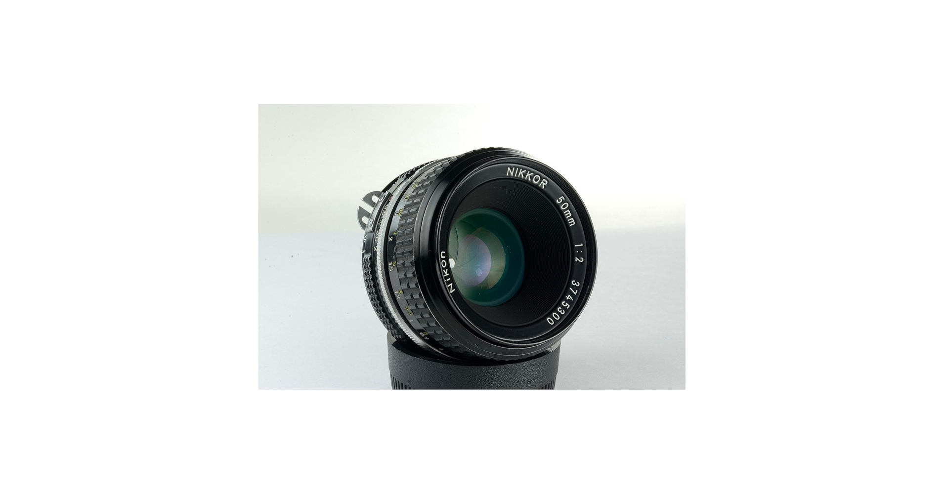 Nikon FE, Ai NIKKOR 50mm f/2（整備品） Amazon.com : Nikon 50mm f/2.0 f2.0 AI manual focus lens (Renewed