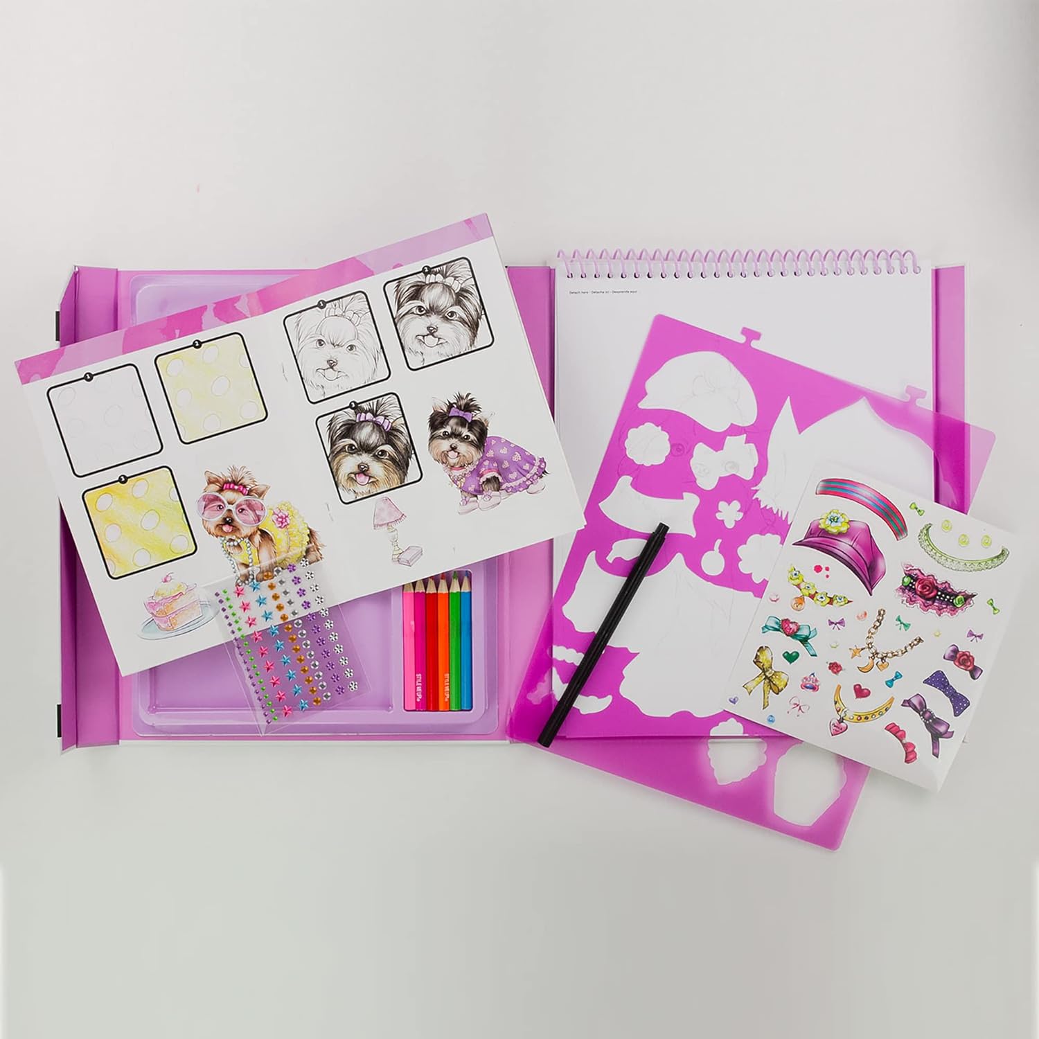 Style Me Up, Puppy Love, Kids Art Kit, Includes 30 Model Templates to Choose From, Over 80 Fashion Stencils to Help Kids Create Designs With Ease, For Ages 8 and up