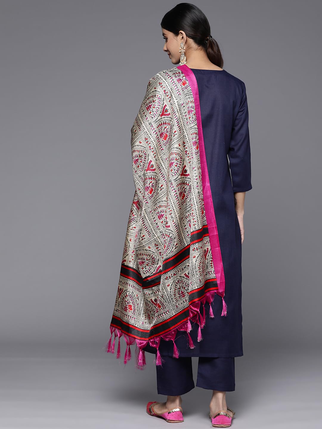 Varanga Women Solid Round Neck Yoke Kurta Paired With Tonal Bottom And Contrast Dupatta