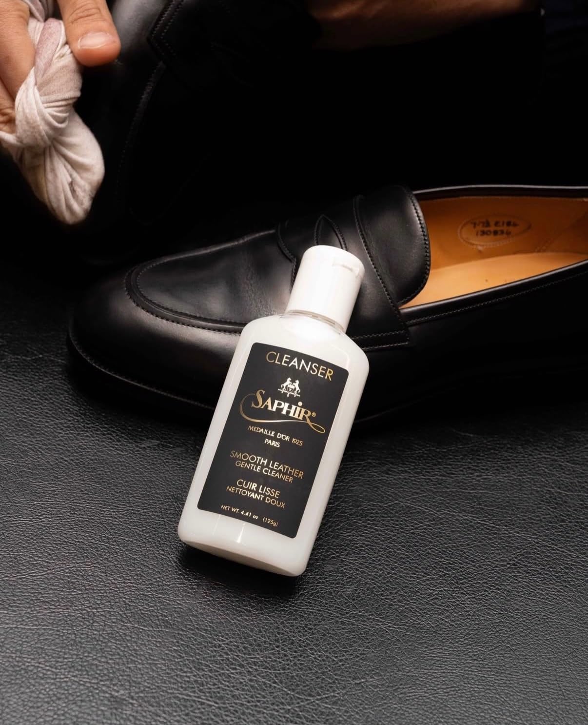 Amazon.com: SAPHIR Medaille D'Or Gentle Cleanser Montan wax for