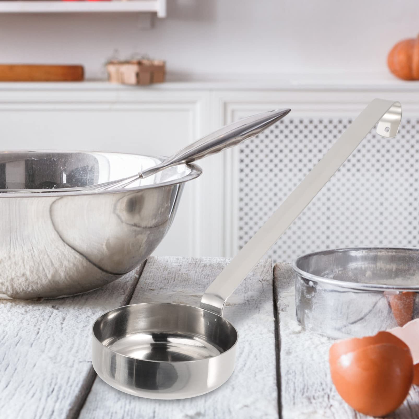 Operitacx Flat Bottom Sauce Ladle Multi-function Spoon for Baking Cooking and Serving Long Handle