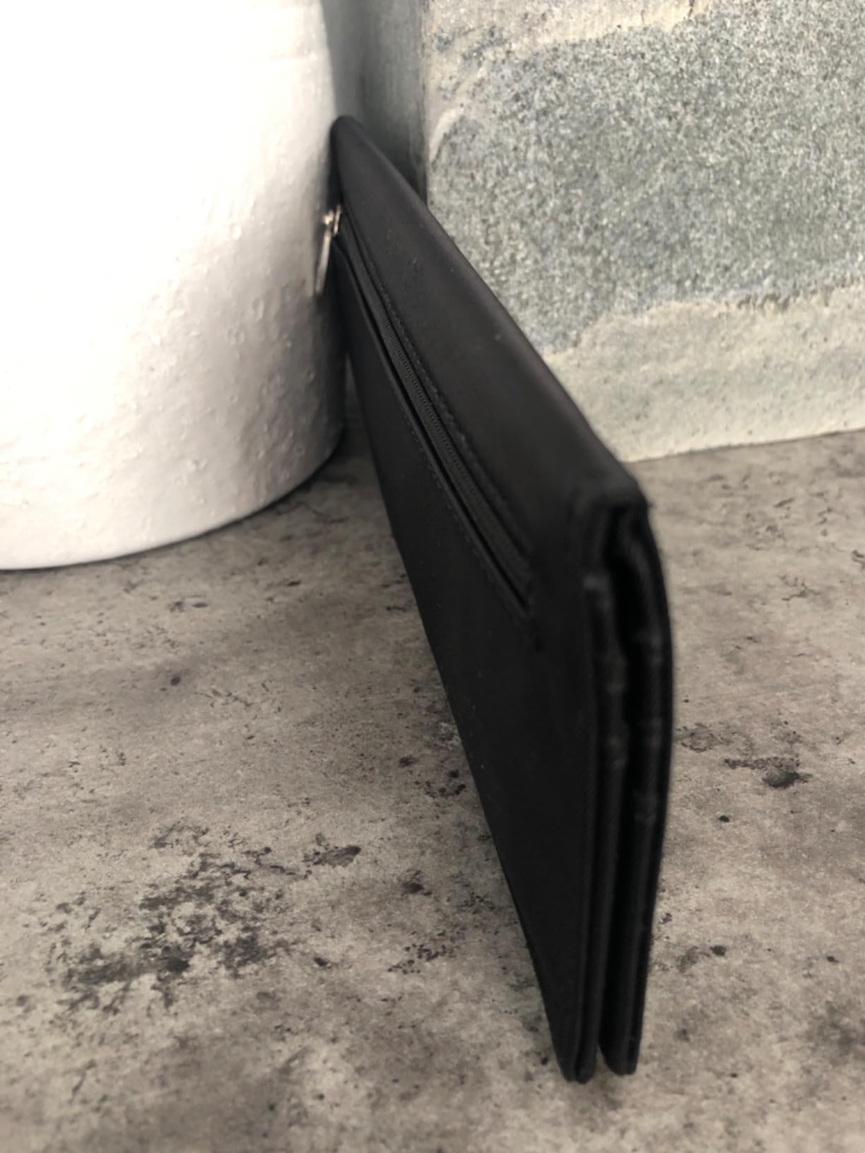 Big Skinny Women's Executive BiFold Checkbook Slim Wallet, Holds Up to