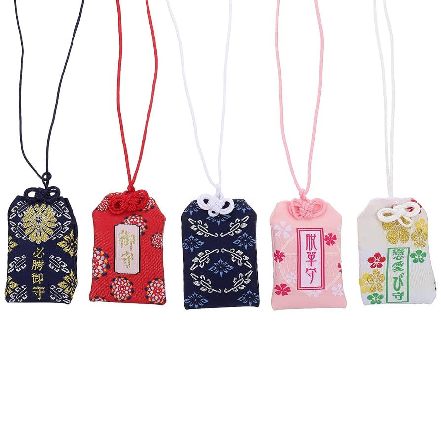 Amazon｜FOMIYES 5 個日本お守りサシェ幸運お守りチャーム祝福