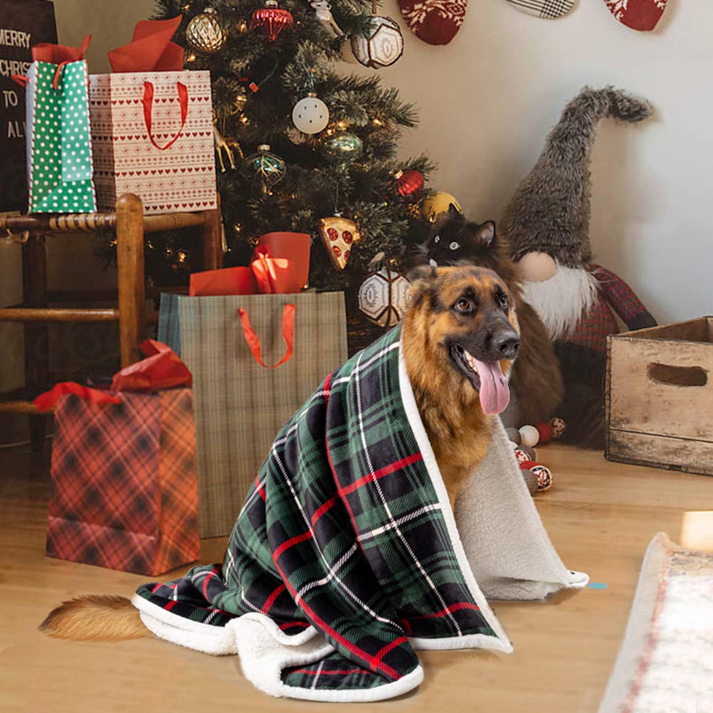 QianShouYan Grande Couverture de Noël pour Chien – Plaid Vert Chaud en Polaire pour lit de Chien Tapis de Couchage pour Animal Domestique Couverture de Cage 152,4 cm Y