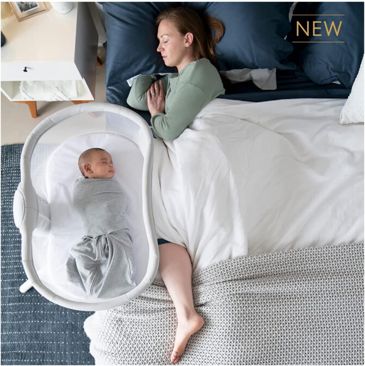 HALO BassiNest Soothing Swivel Sleeper 3.0, Baby