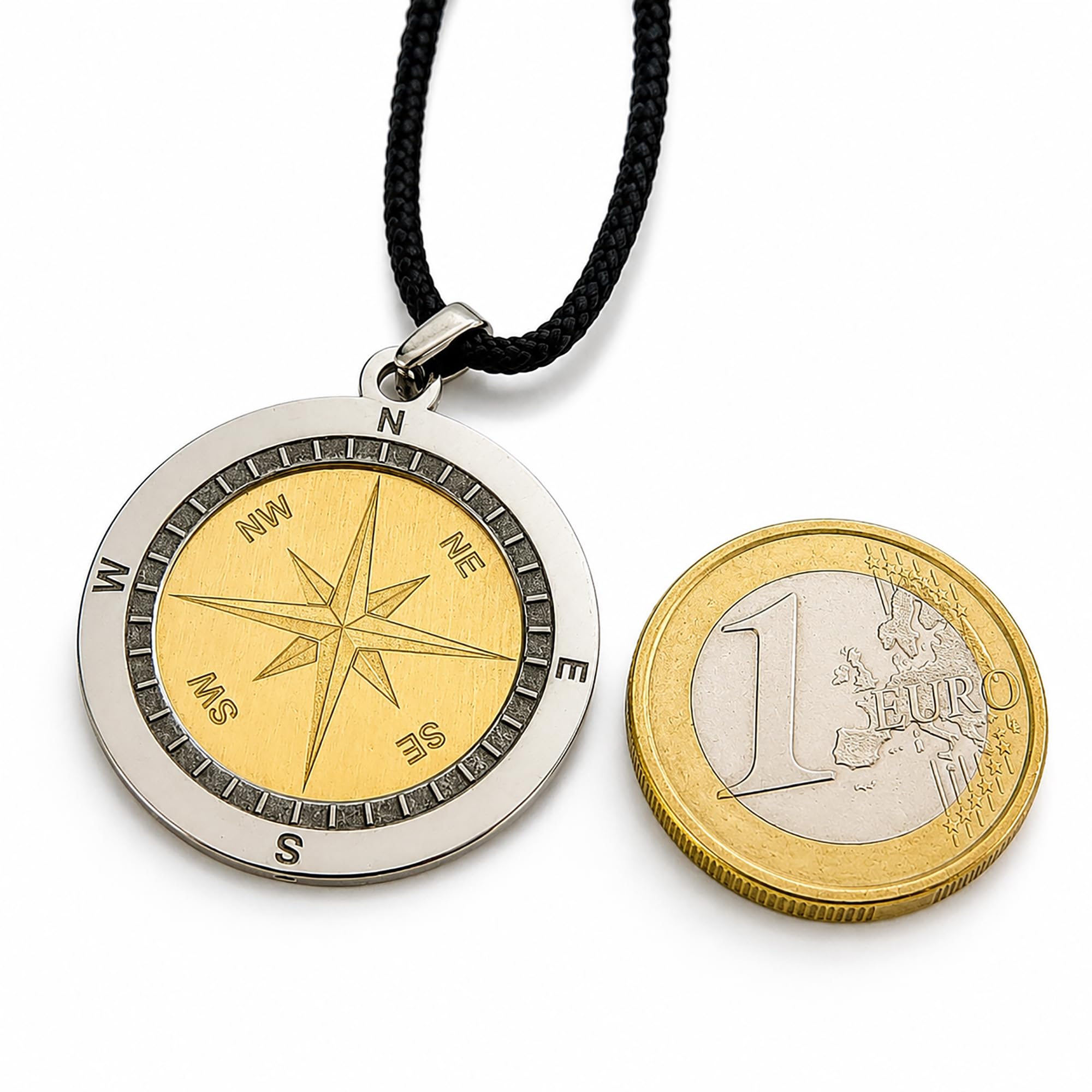 Gioielli Aurum - Collana Uomo Argento Sterling 925 con Ciondolo Bussola Rosa dei Venti, Cordino Cotone Nero 45 cm, Pendente 3 cm Lavorato a Mano, Gioiello Uomo Stile Nautico Idea Regalo