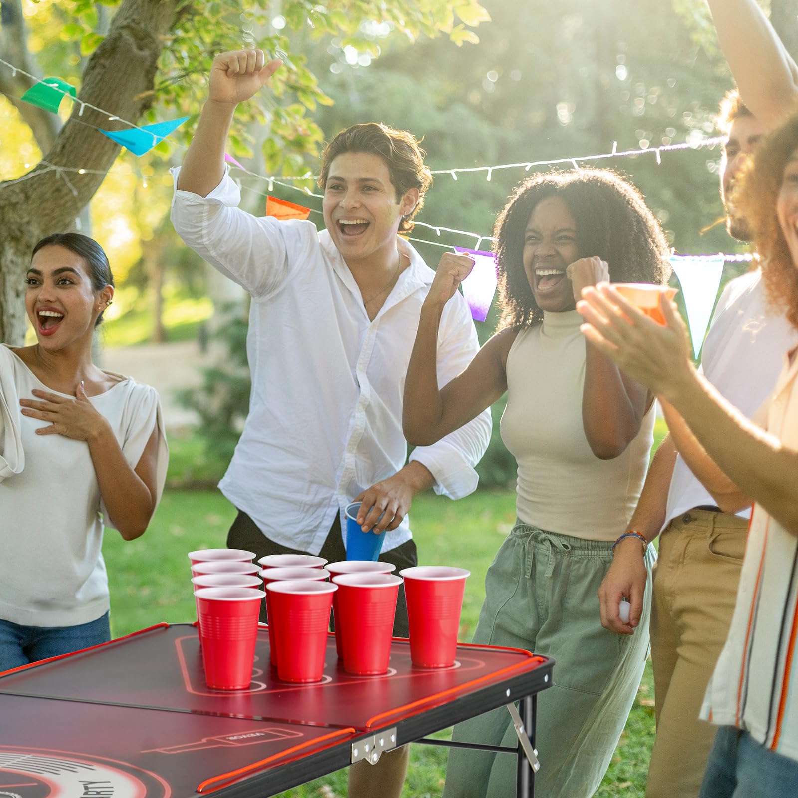 VEVOR Tavolo da Beer Pong Portatile 2,4 m con Luci a LED, Tavolo Pieghevole con Maniglia per Trasporto e 6 Palline da Pong, Altezza Regolabile 2 Livelli 710 mm 520 mm Carico Max 30 kg, Feste
