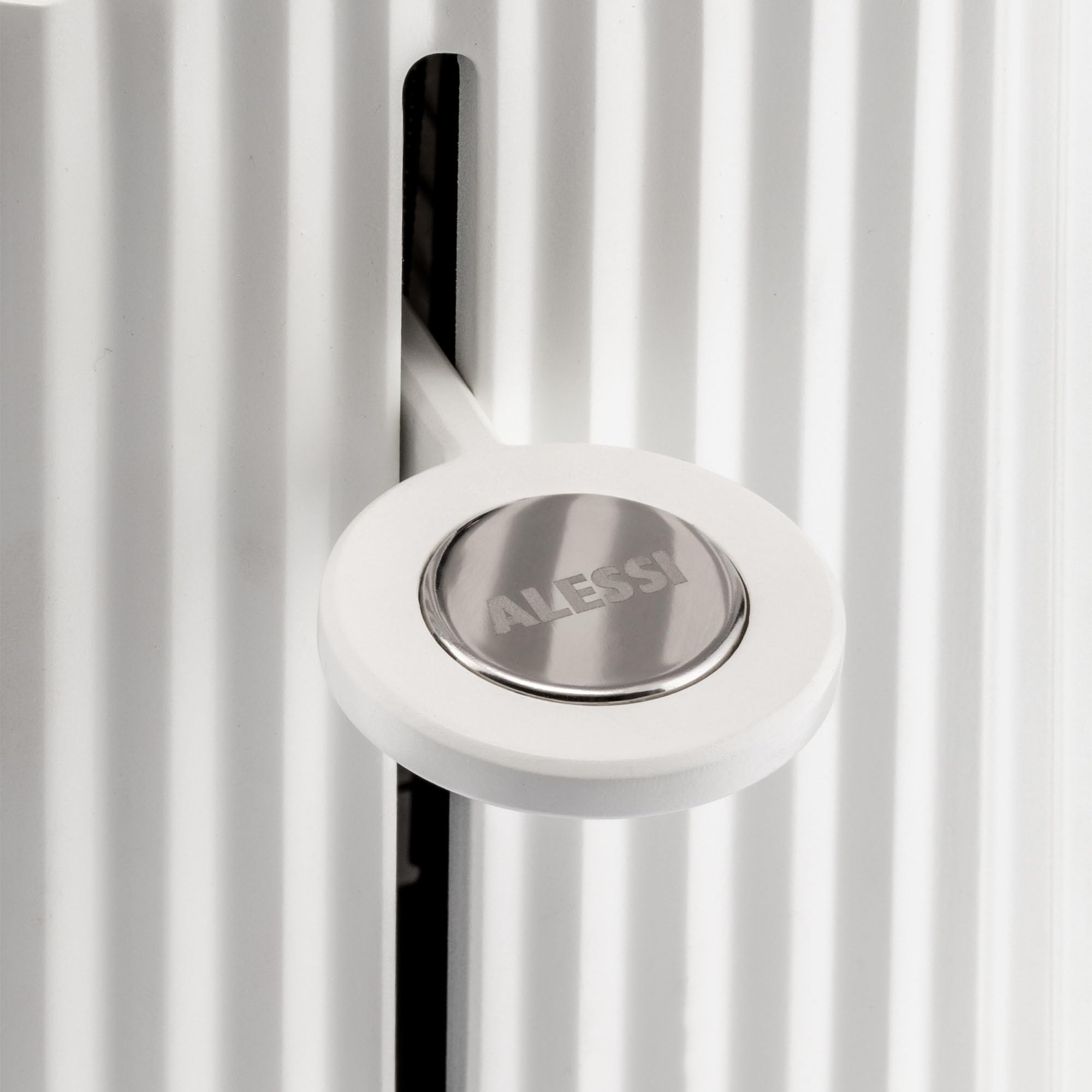 Alessi Plissé MDL08 W - Grille-Pain Design, Six Niveaux de Dorure, en Résine Thermoplastique, Fiche Européenne 850 W, Blanc
