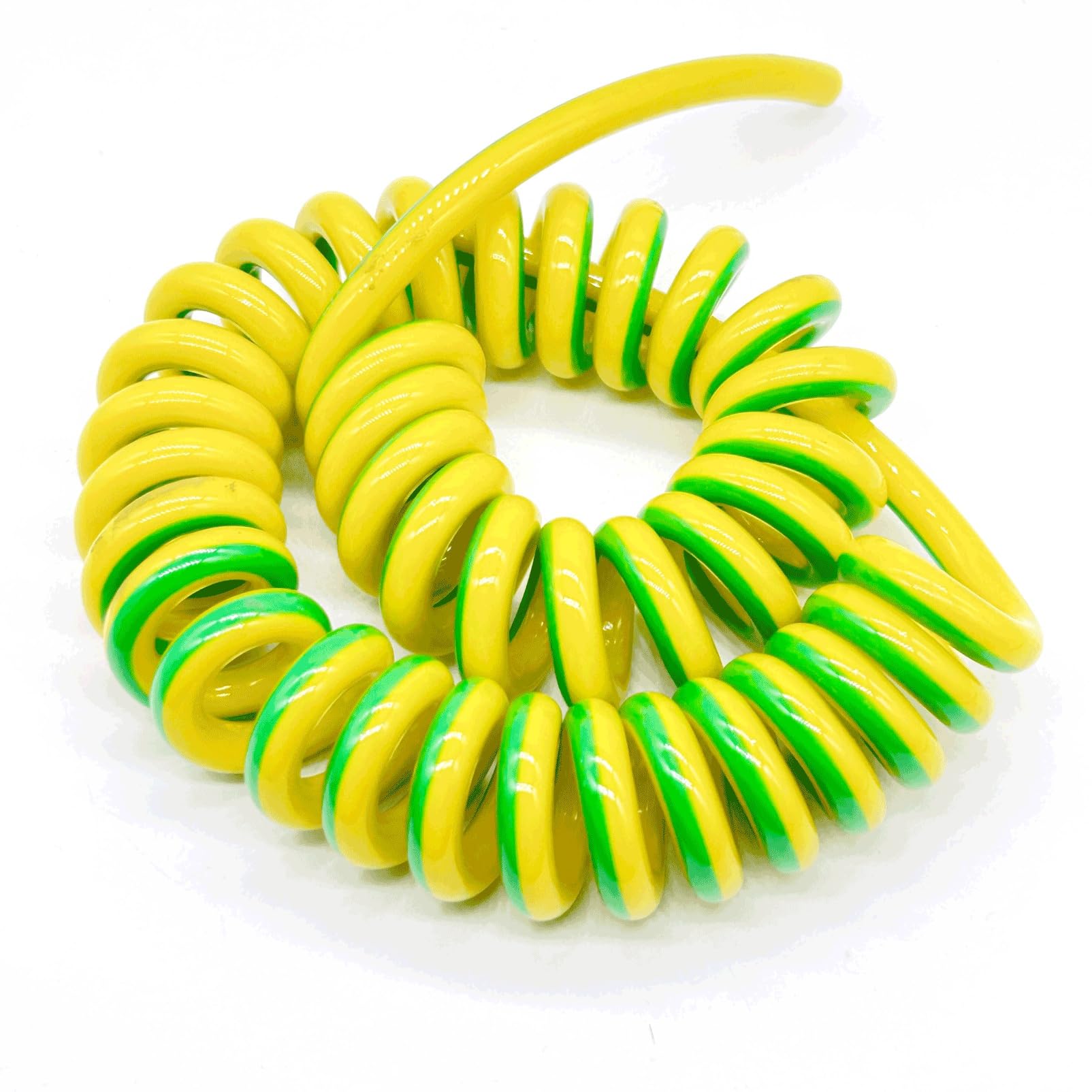 PULaif Spring Spiral Cable, Spring Spiral Electric Wire Yellow Green 1 Core PU Multiple Sizes 8 Meters Retractable(15AWG 1.5mm2)