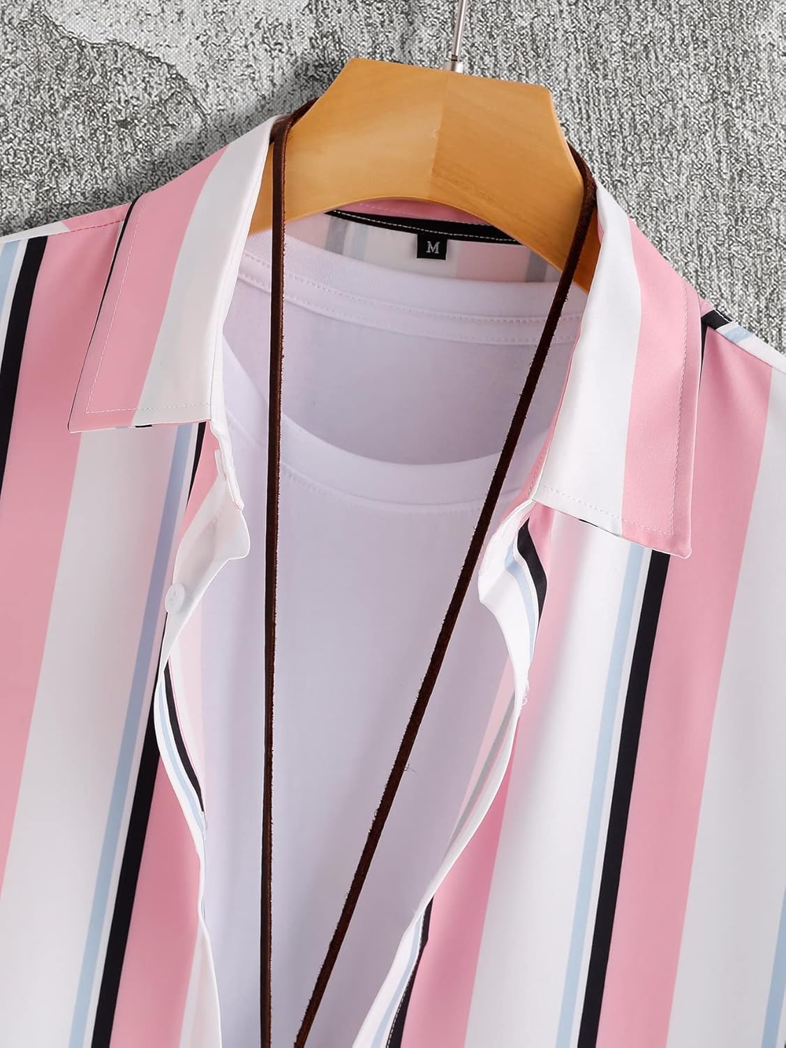 WDIRARA Men's Colorblock Button Down Short Sleeve Pocket Front Shirt Tops - Image 3