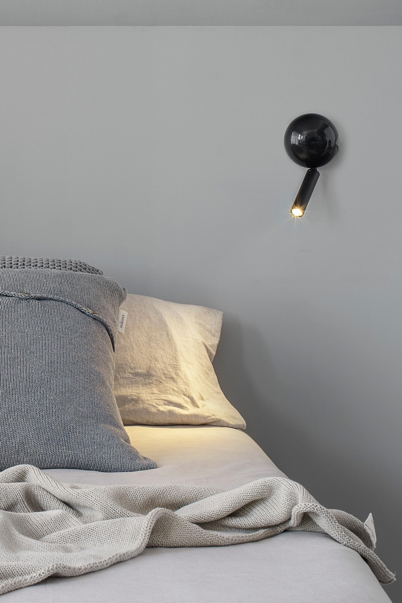 Faro Barcelona 62351 - PRESS Lampada da parete llettore nero