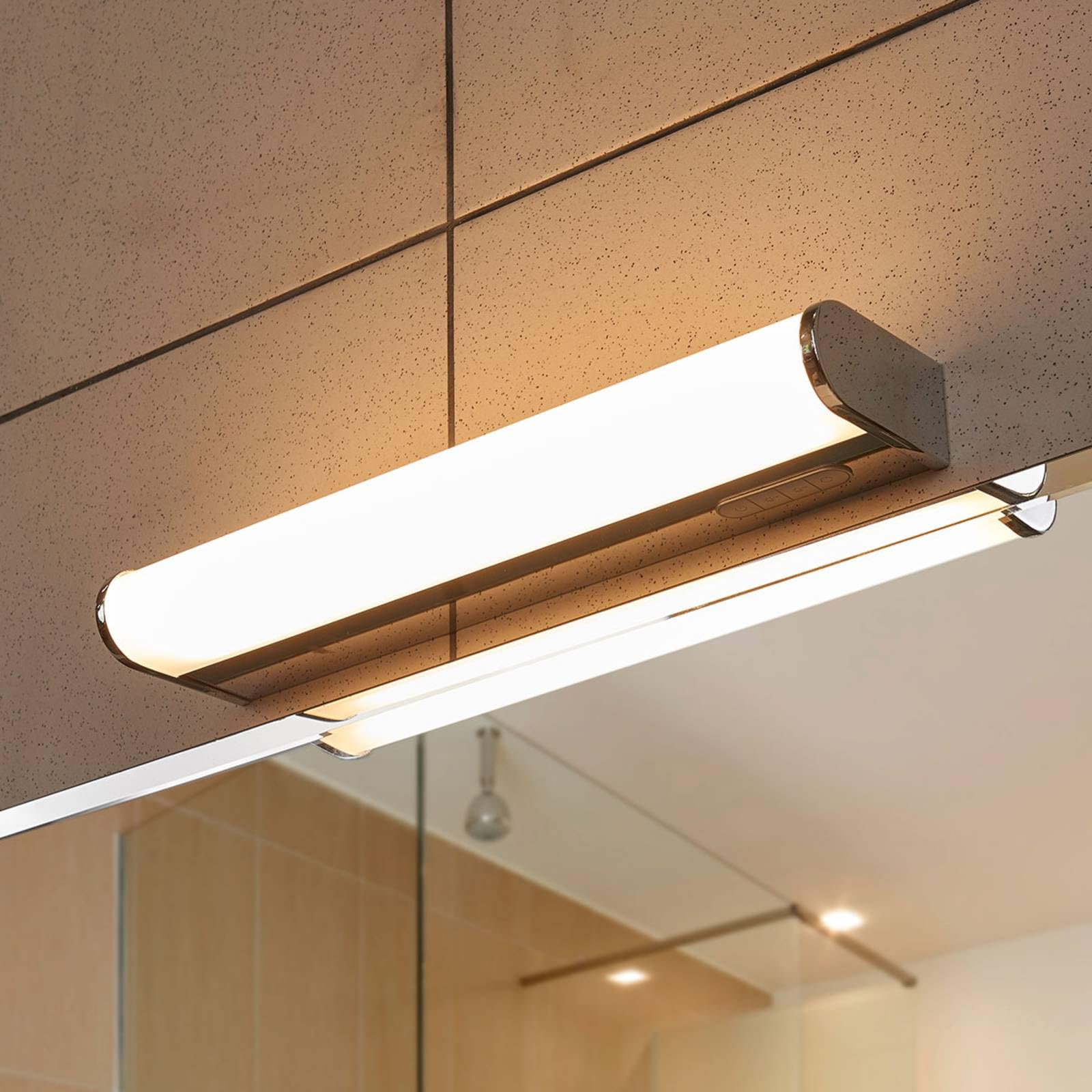 Lindby LED Wandleuchte, Wandlampe Bad Jesko dimmbar (spritzwassergeschützt (Modern) in Chrom (1 flammig) - Wandleuchten Spiegelleuchte Badezimmer Wandbeleuchtung Badezimmerleuchte