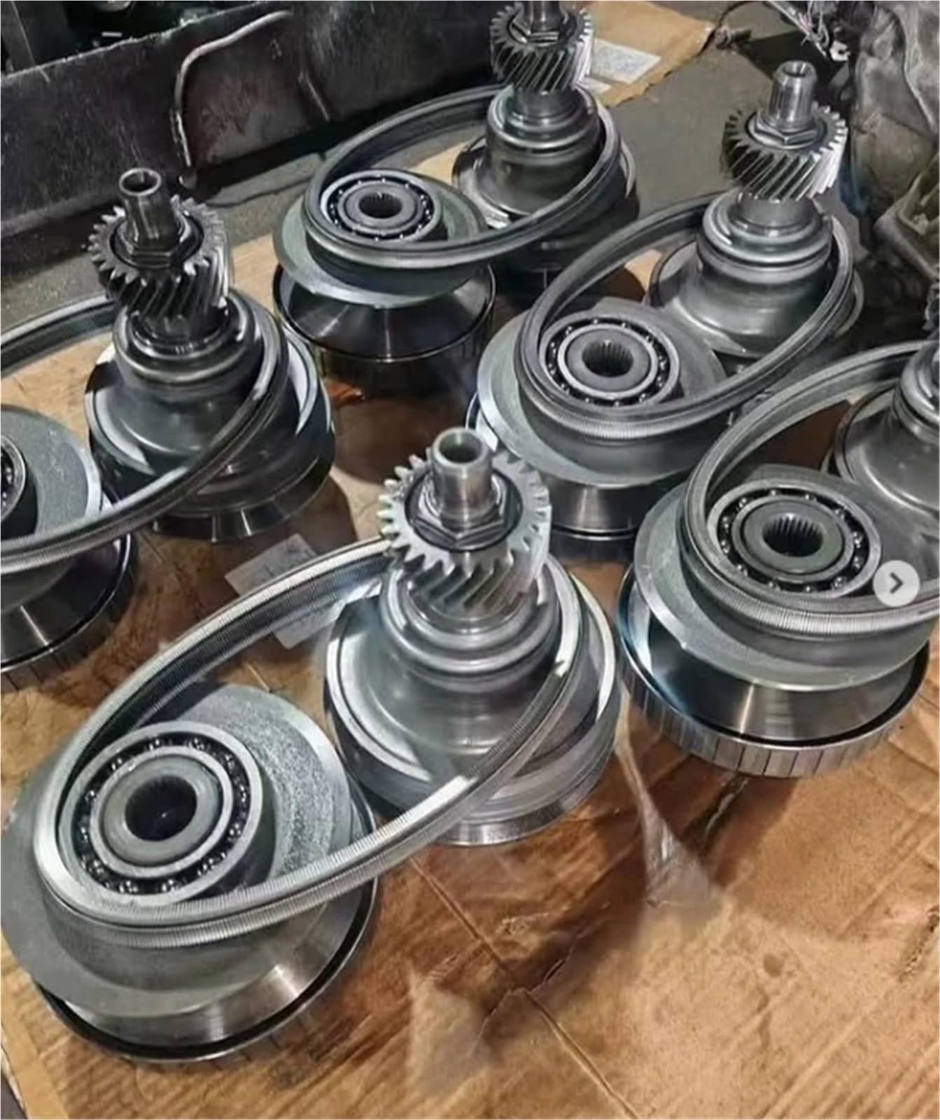 Assemblaggio della trasmissione automobilistica Set di pulegge trasmissione CVT K310 K313 con gruppo cinghia-catena per cambio