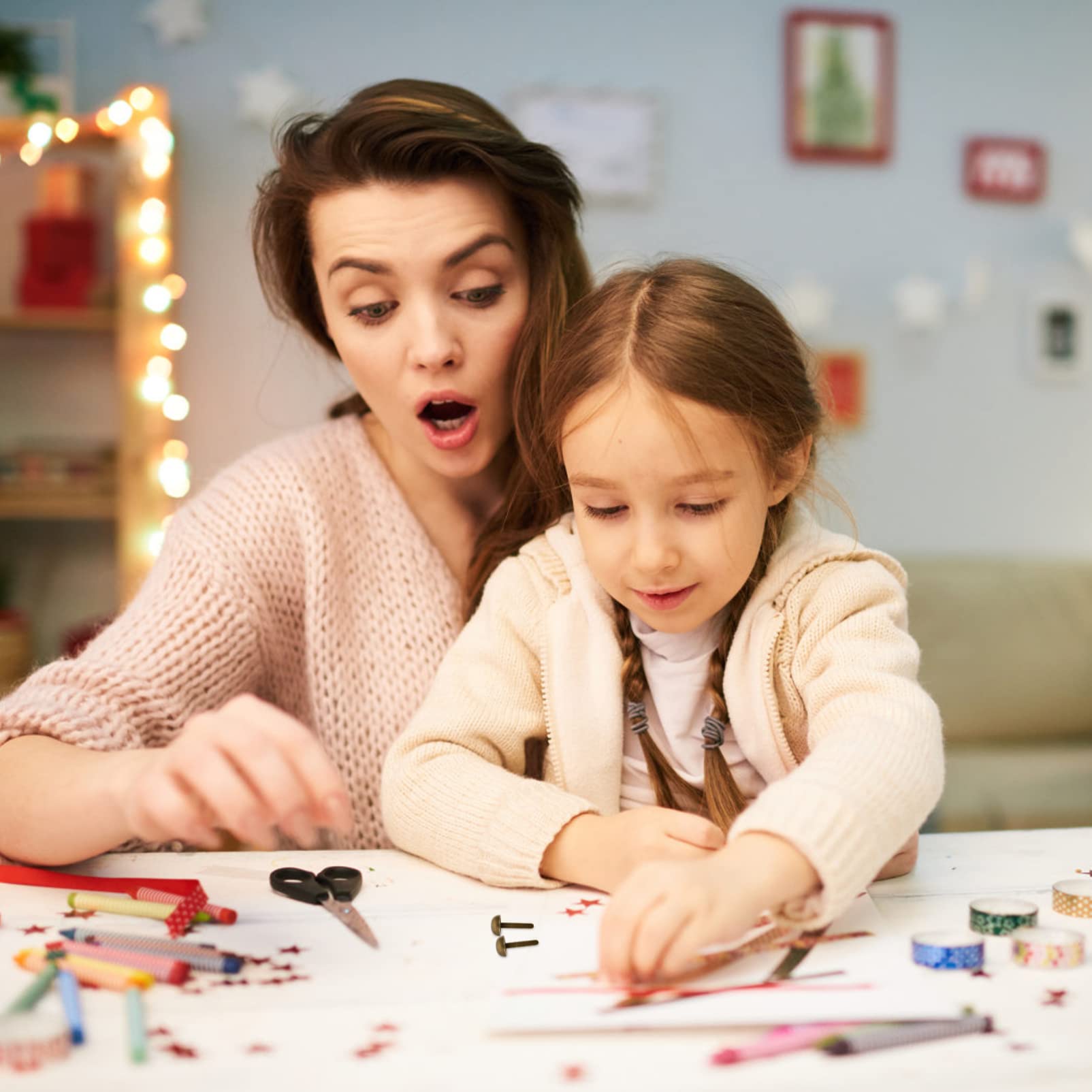 Artibetter 50Pcs Mini Claw Brads Durable Decorative Nails for DIY Crafts Handmade Projects Easy to Use Two Legged Nails for Box Pulls and Accessories