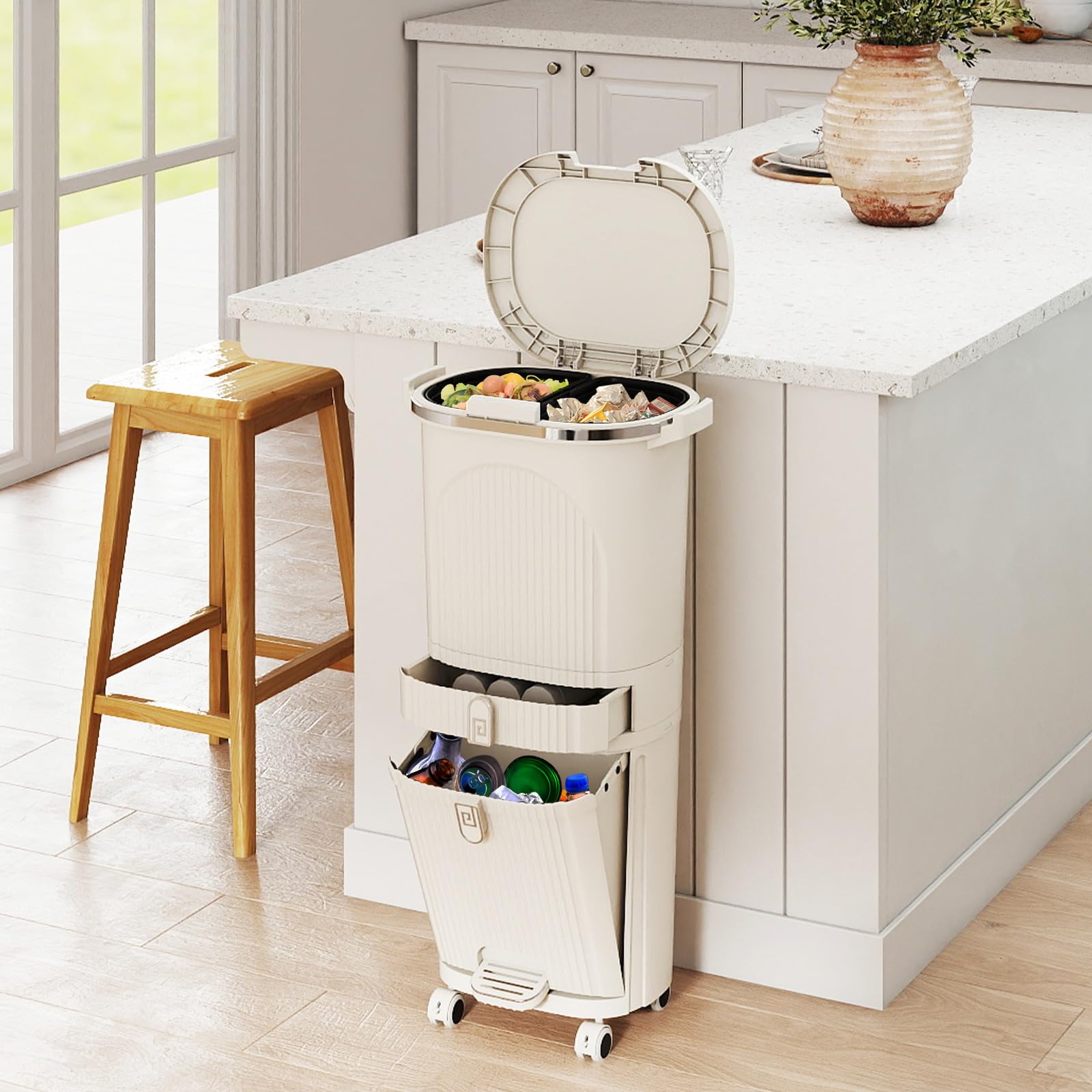 GOPLUS Cubo de Basura Cocina 42 L con 3 Compartimentos, Pedal y Ruedas, Cubo Basura con Tapa, 2 Cubos Extraíbles y Cajón, Contenedor Vertical para Reciclaje para Salón, Baño, Beige