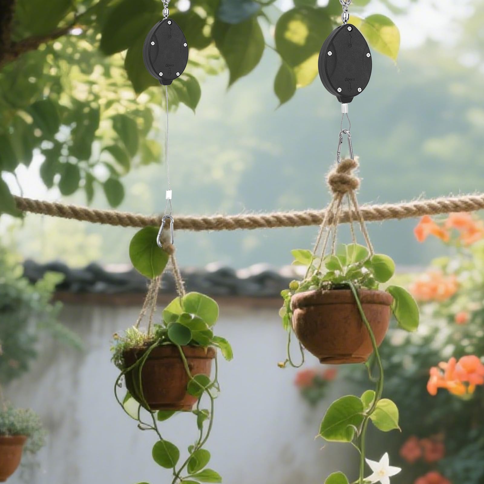 Tinoaly Lot de 2 Cintres Rétractables Robustes avec Poulies Réglables, en Acier Inoxydable avec Mousquetons pour Plantes Suspendues Mangeoires et Pots d'oiseaux d'Intérieur et d'Extérieur