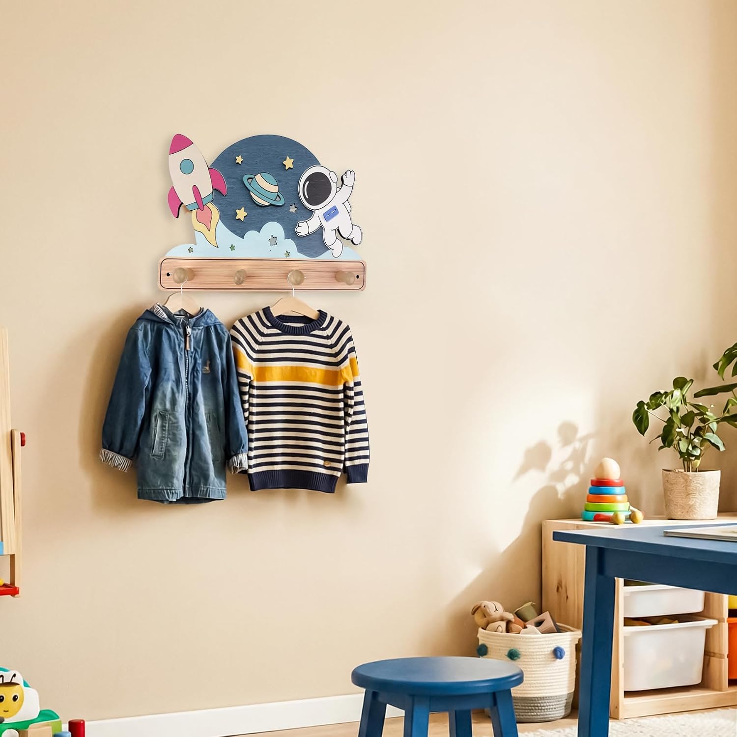 Wooden Organizer Cute Space Planet Rocket Kids Coat Rack Key Hanger Wall Mount for Coats Hats Towels Bags Hanging Decorative Wood Hook