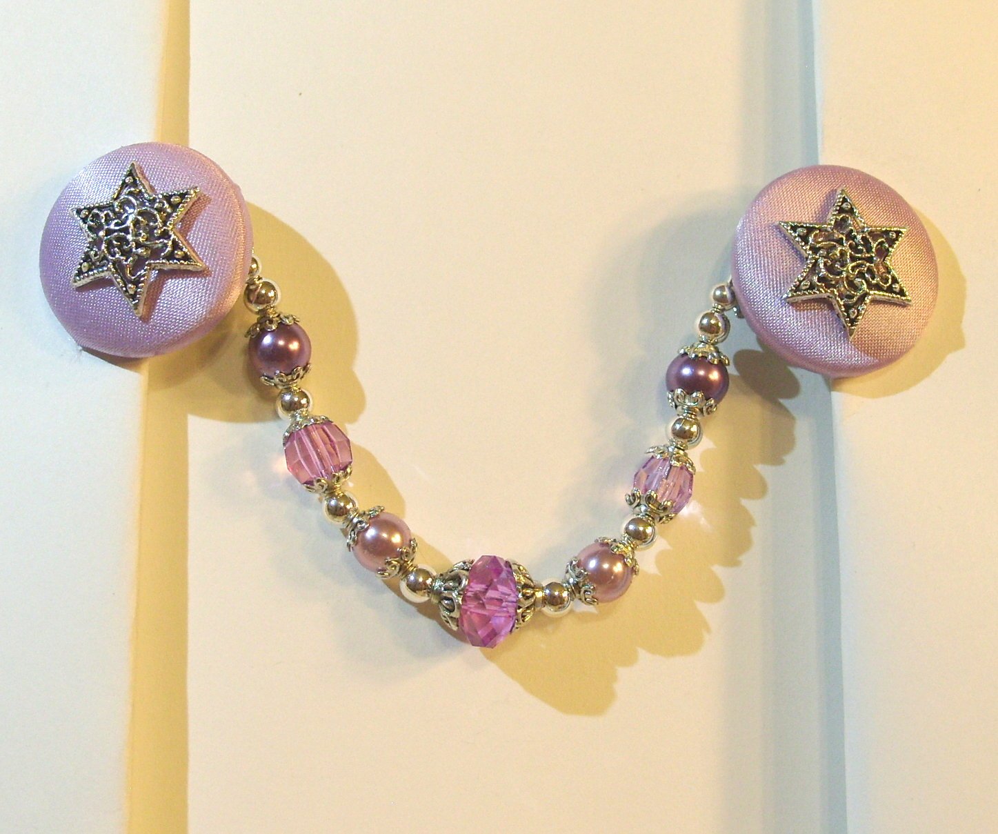 Desert KippotDesert Kippot Tallit Clip - Satin, Beaded, Pink