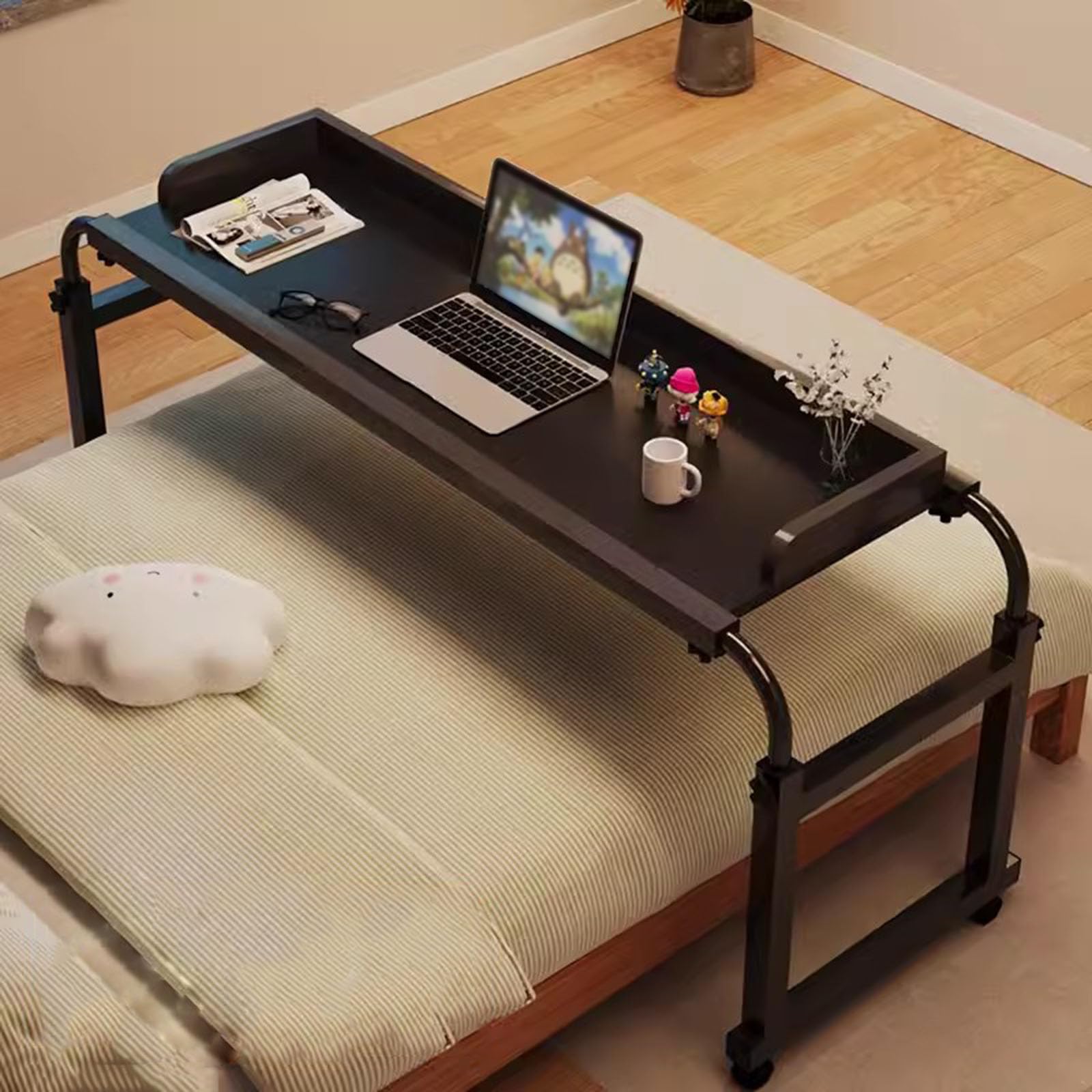 Table de lit roulante avec plateau repas et bureau, réglable en hauteur de 65 à 95 cm, pour ordinateur portable, avec plateau de bureau intégré, compatible avec les lits king size (115-210 cm, couleu