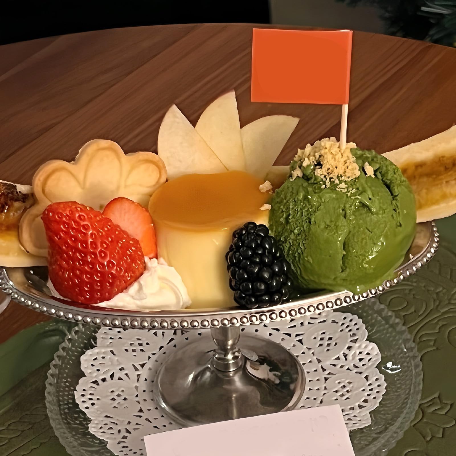 Dessertbecher aus Edelstahl, 4 ovale Eisschalen Ovale Teller mit hohen Füßen Wiederverwendbare Becher mit Fußständer Für Eiscreme, Obst, Pudding, Snacks und Desserts (B)