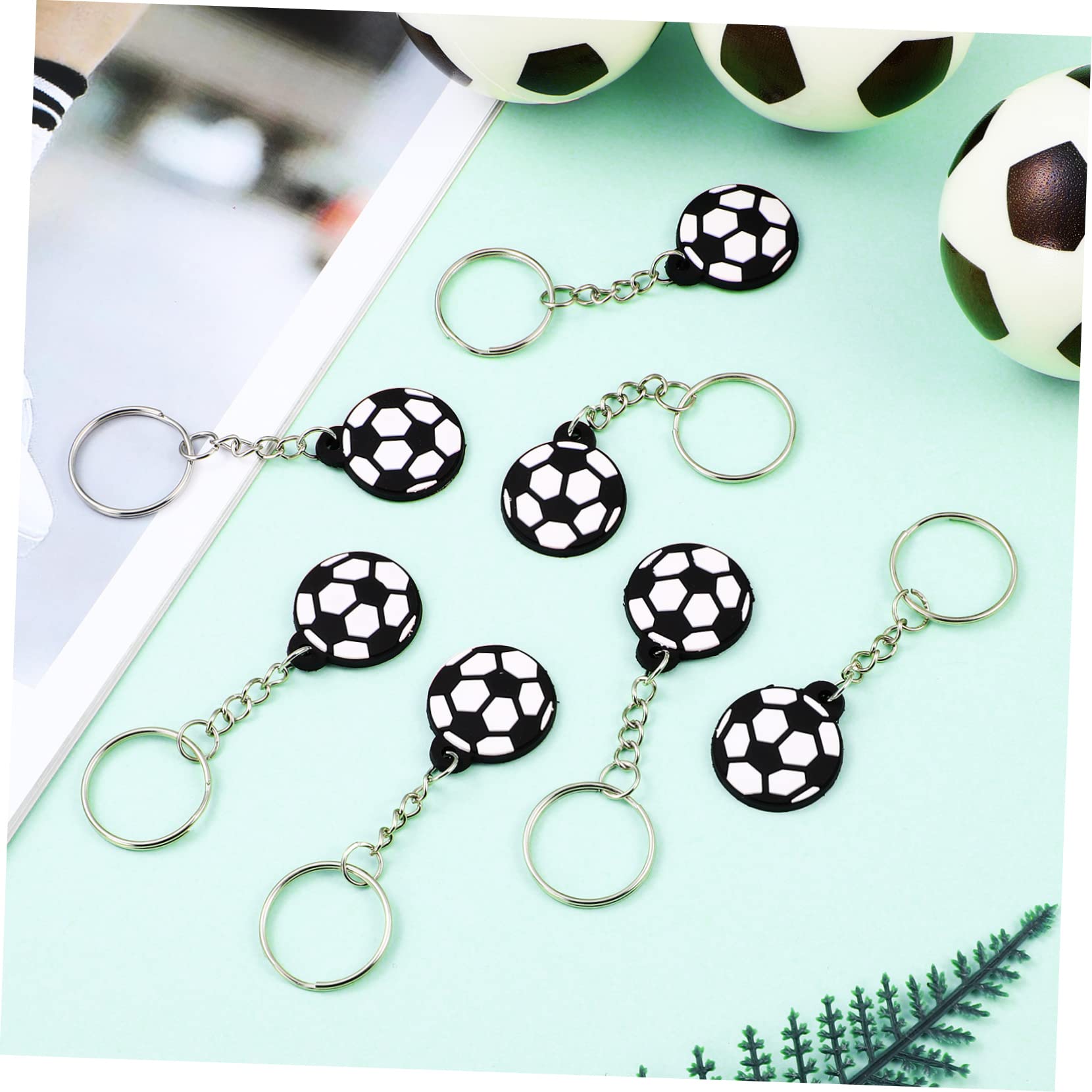 Toddmomy Fußball Schlüsselanhänger Pvc Soft Touch Sportliche Fußball Anhänger Mit Metallring Für Auto Und Rucksackschlüssel Leicht Und Strapazierfähig