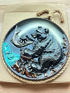 美術陶額 熊 鮭 飾り 壁掛け
