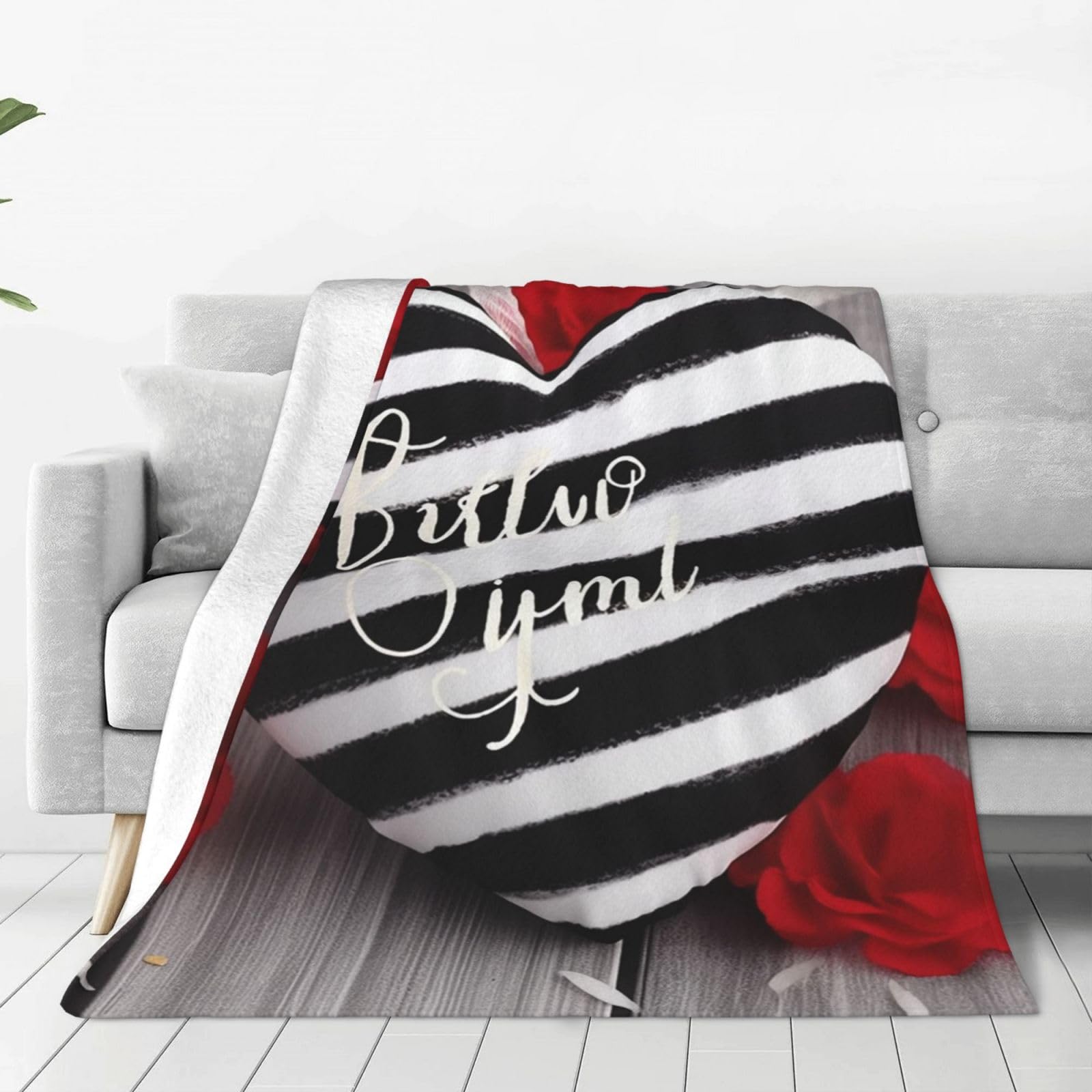 Couverture romantique en micro polaire cœurs et rayures pour des moments cocooning