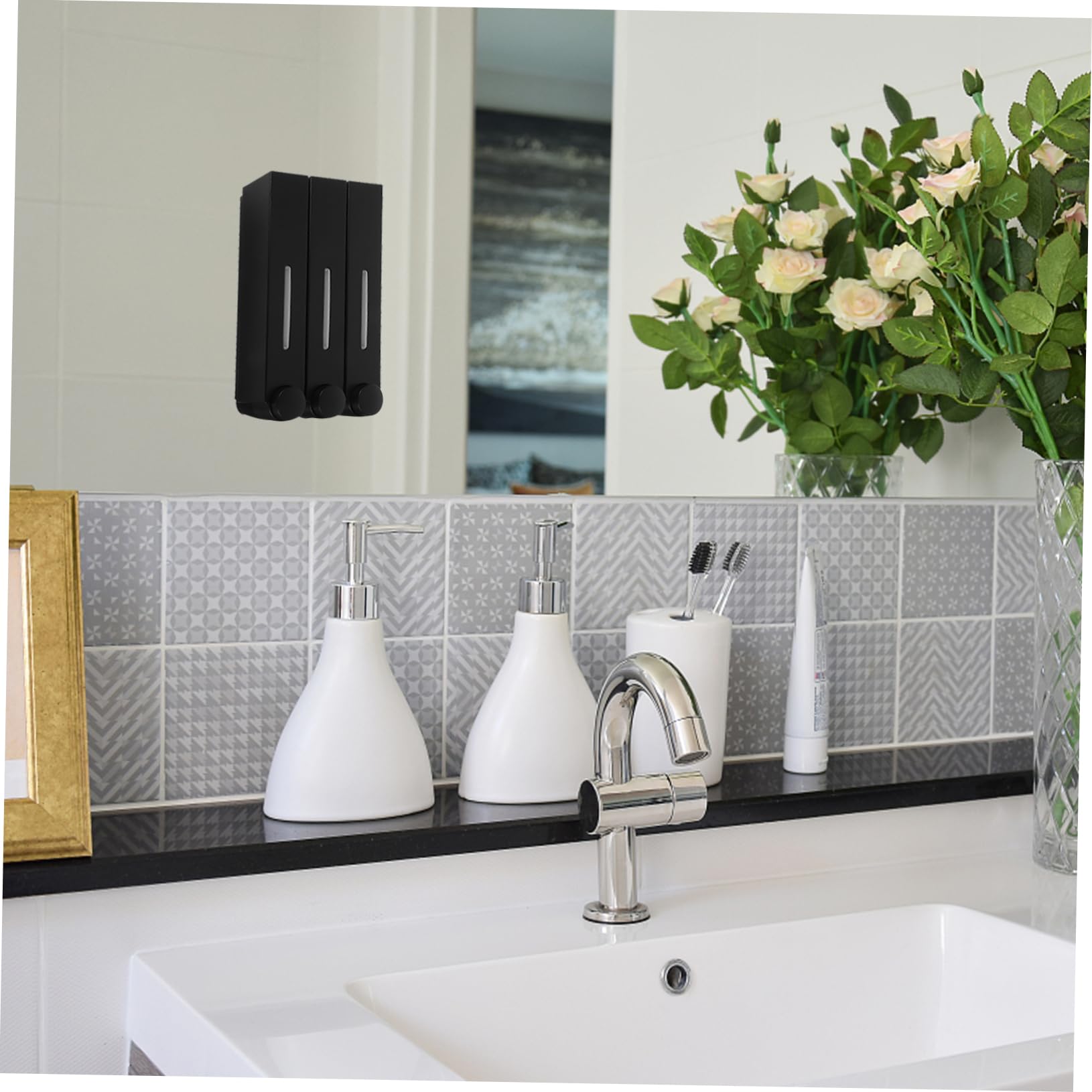 Dispenser da Muro per Doccia a 3 Scomparti in Abs e Pvc Nero, Design a Tenuta Stagna, Pratico per Shampoo, Balsamo e Detergente Liquido, per Bagno